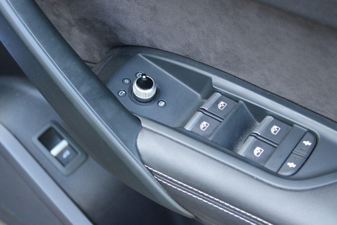 Audi SQ5 view 54