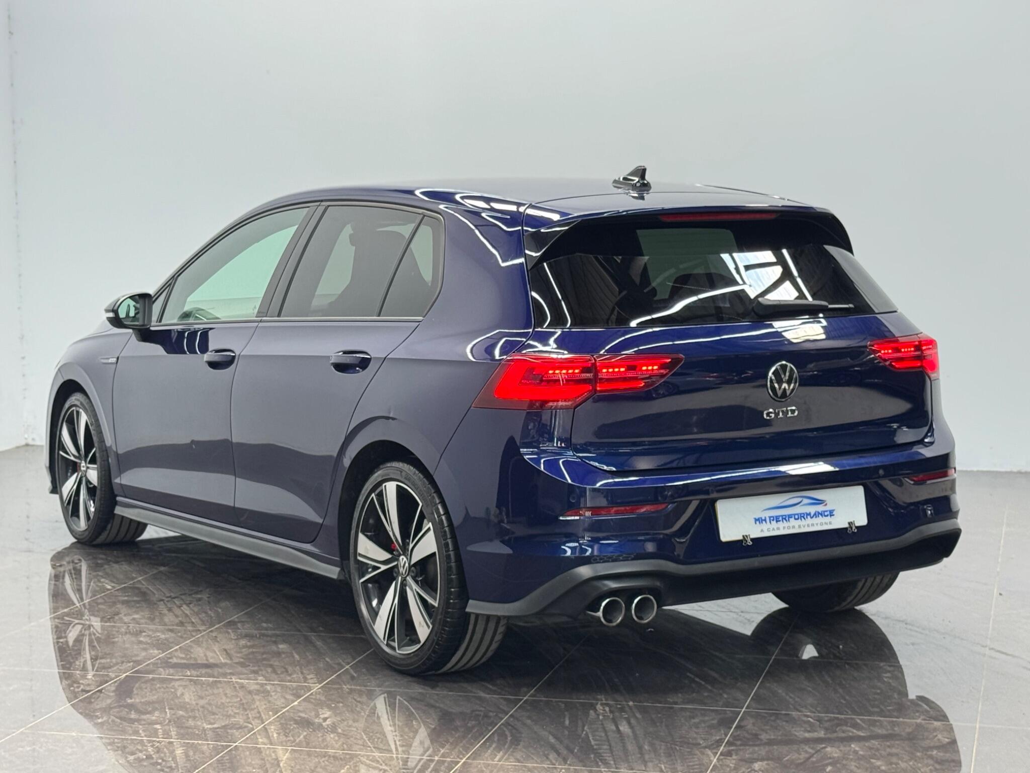 Volkswagen Golf view 62
