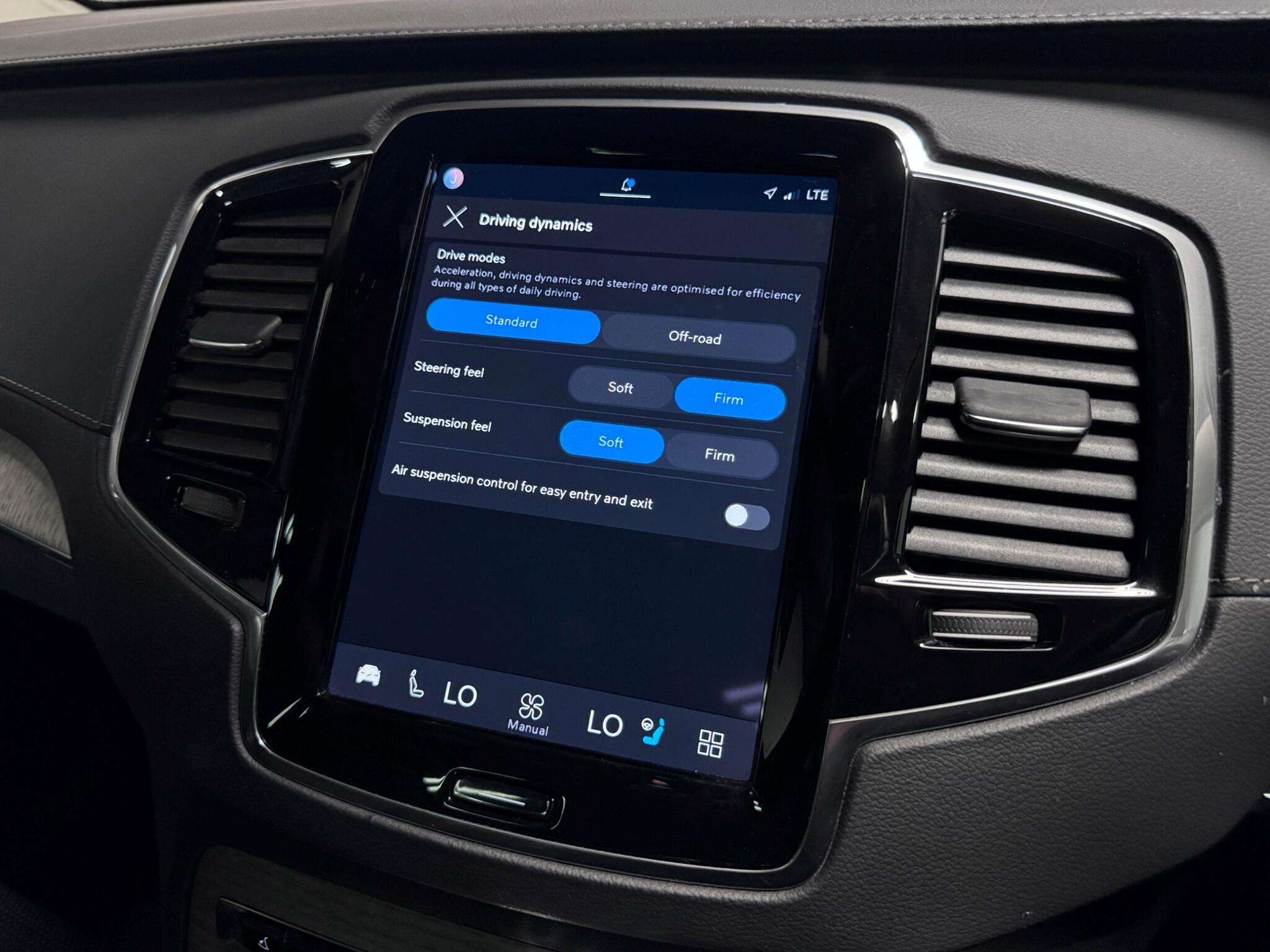 Volvo XC90 view 63