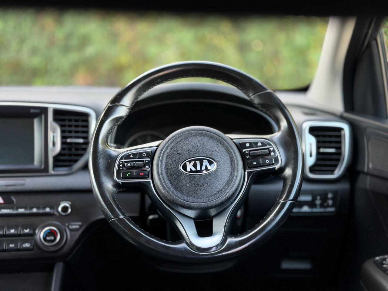 Kia Sportage view 100