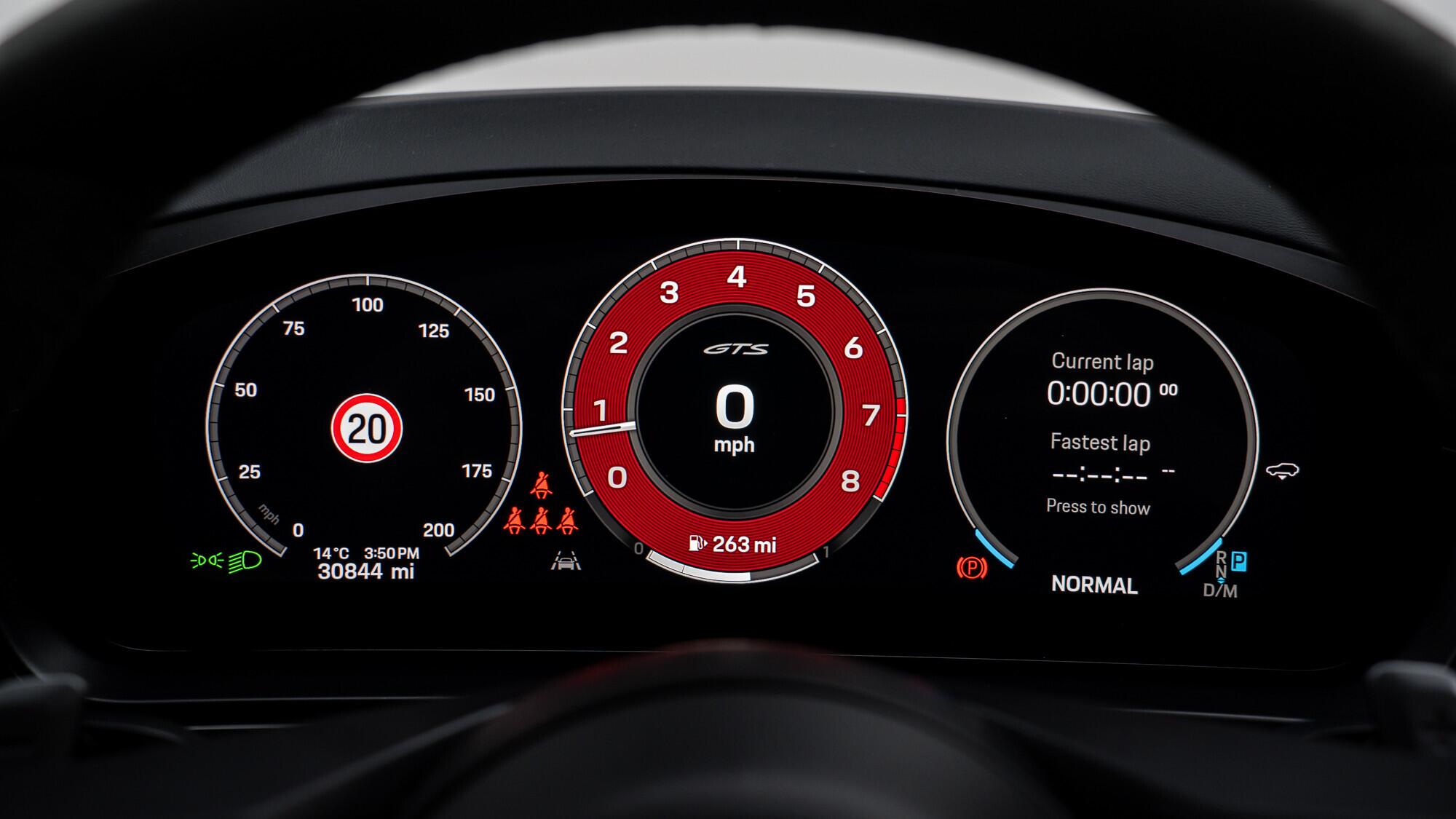 Porsche Cayenne view 49