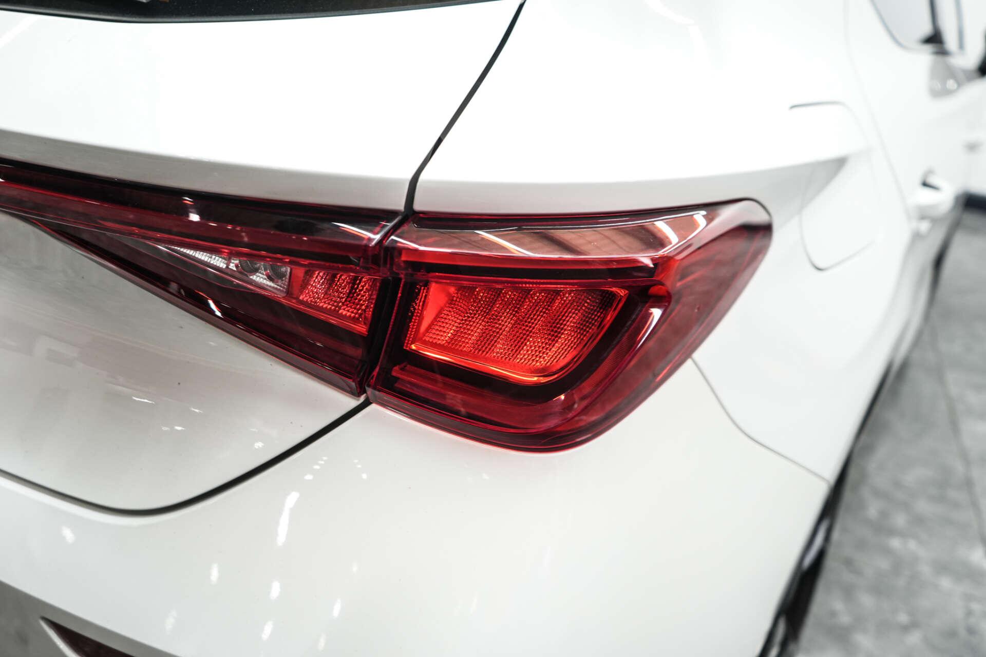 Cupra Leon view 9