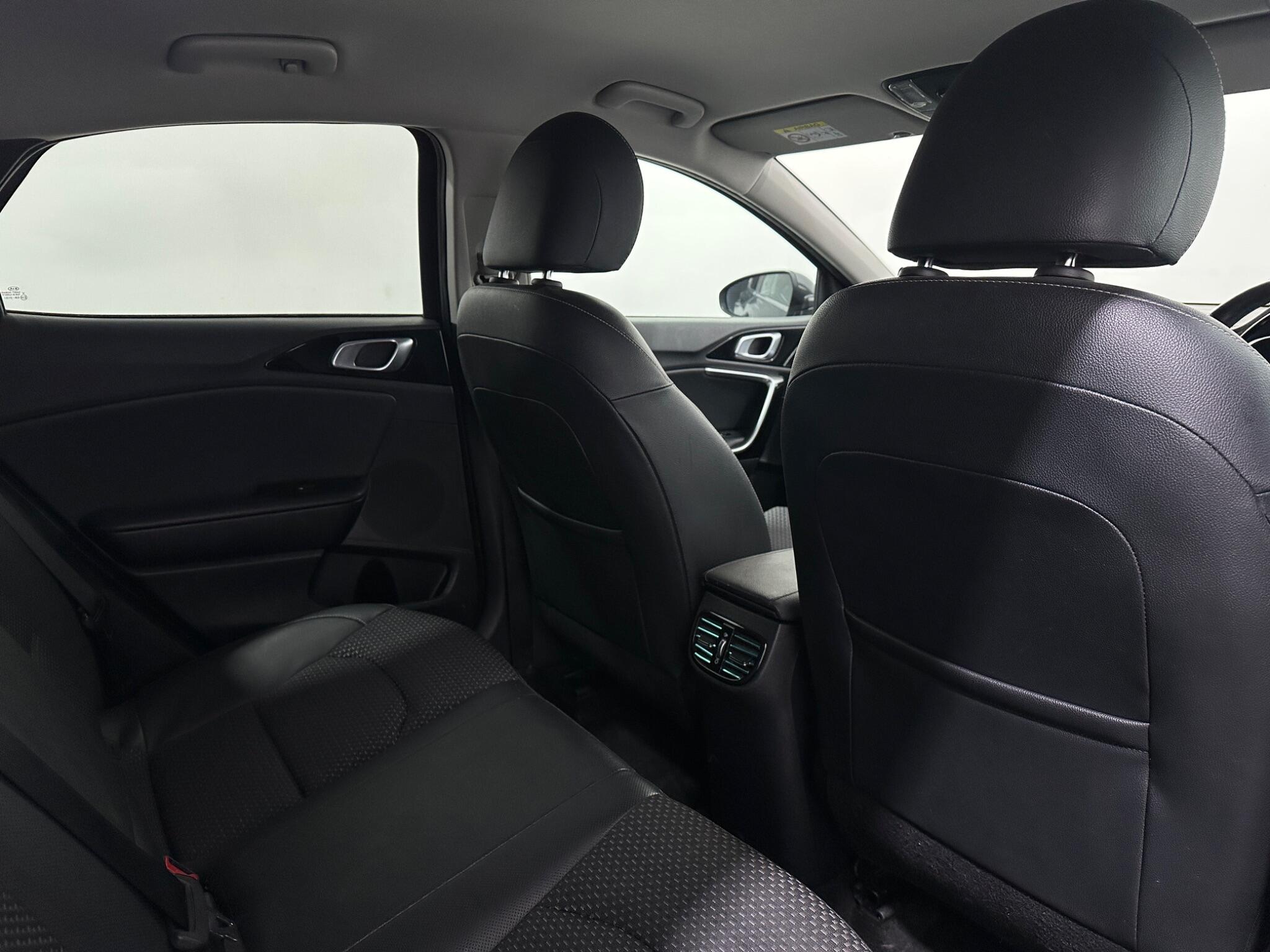 Kia Xceed view 39