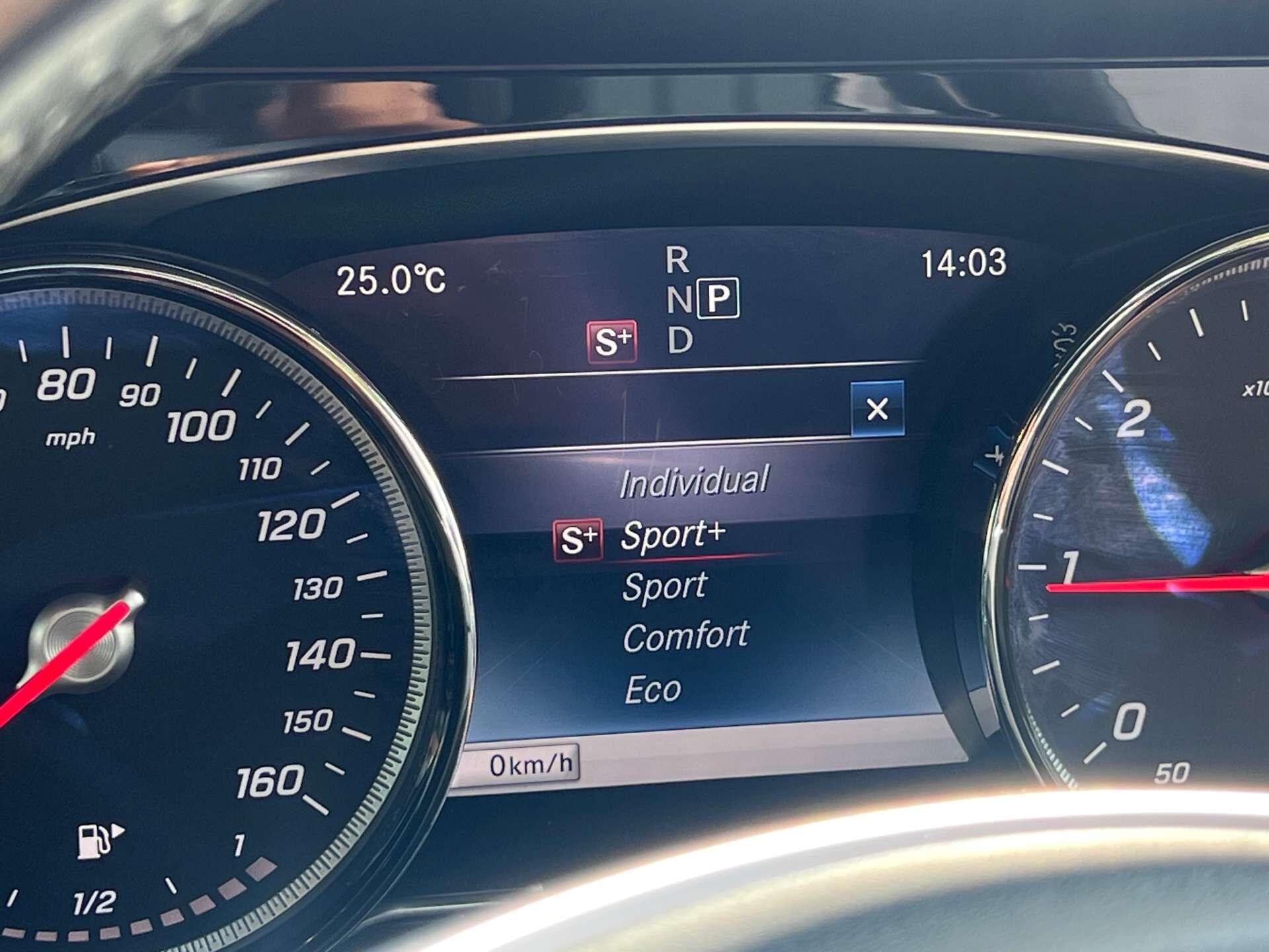 Mercedes-Benz E-Class view 20