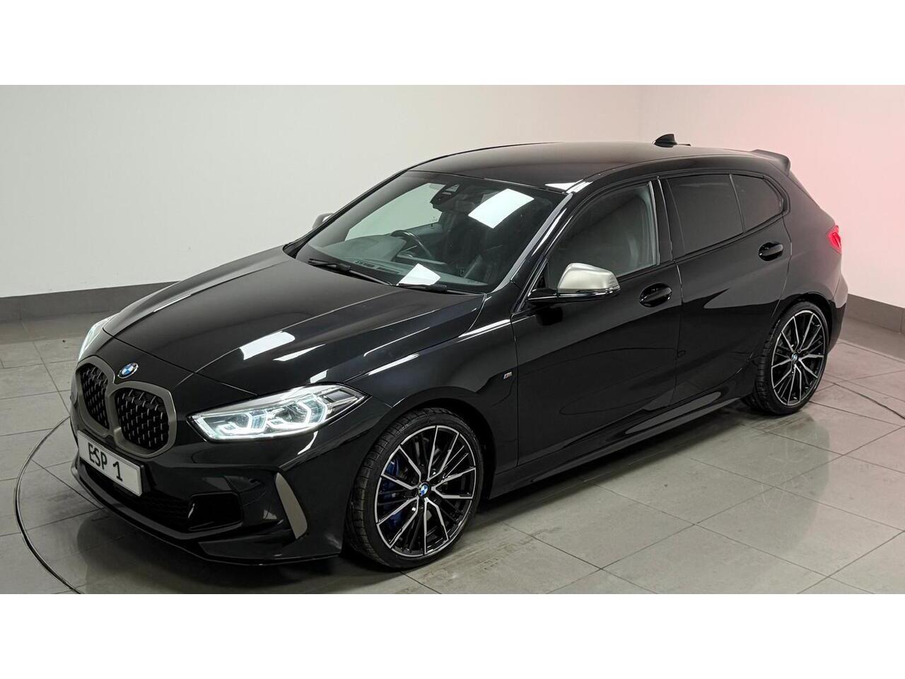 BMW 1 Series view 13