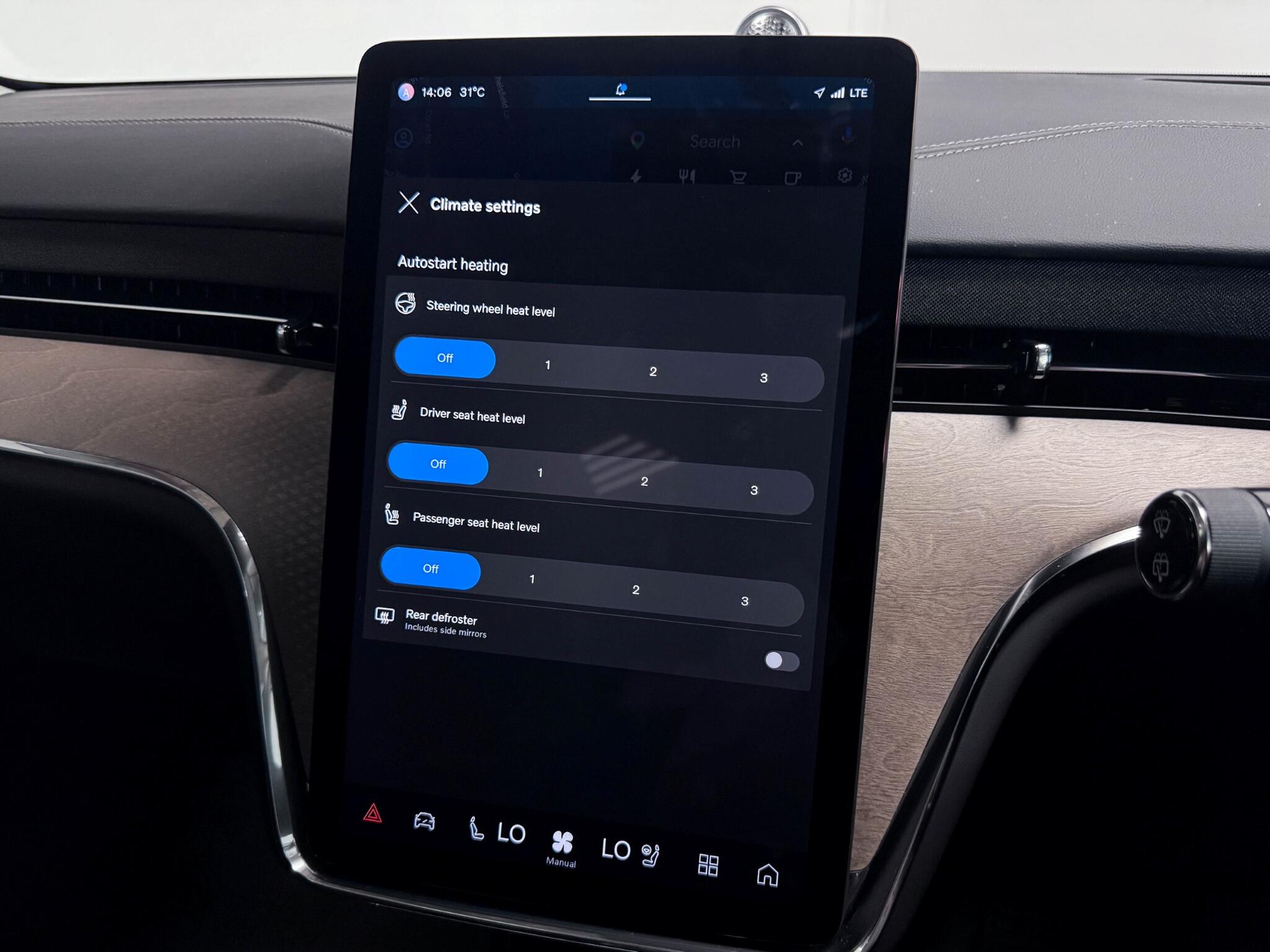 Volvo Ex90 view 50