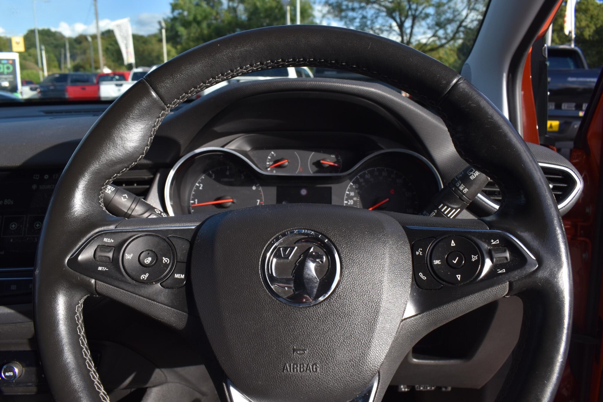 Crossland - 1.2 Turbo Ultimate Euro 6 (s/s) 5dr - Image 17