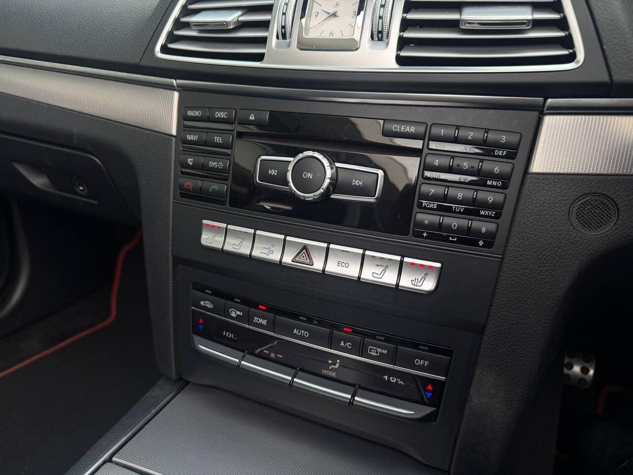 Mercedes-Benz E-Class view 26