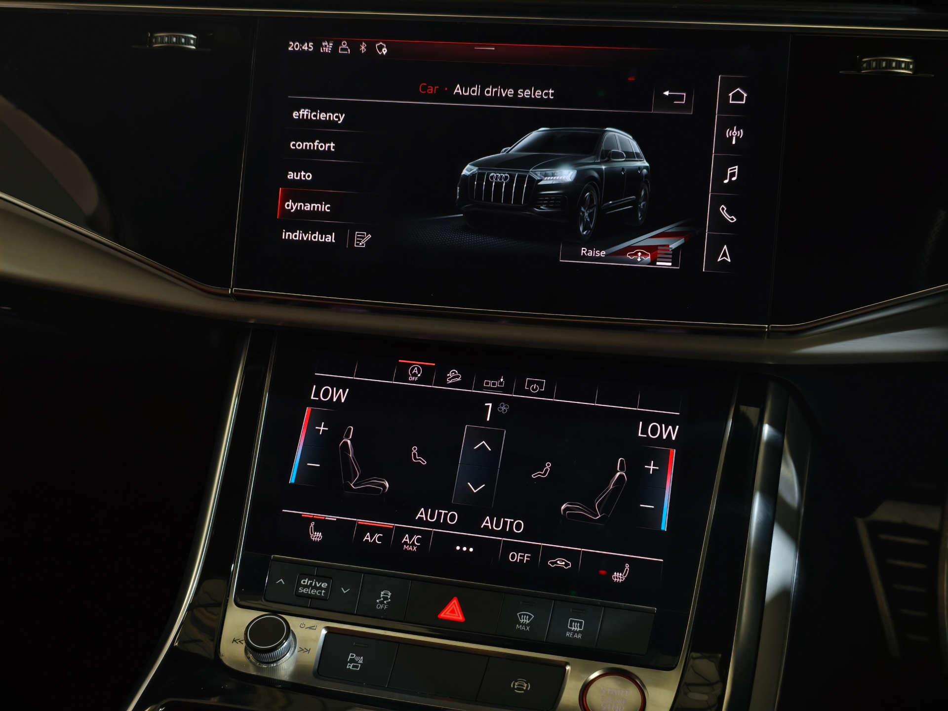 Audi SQ7 view 30