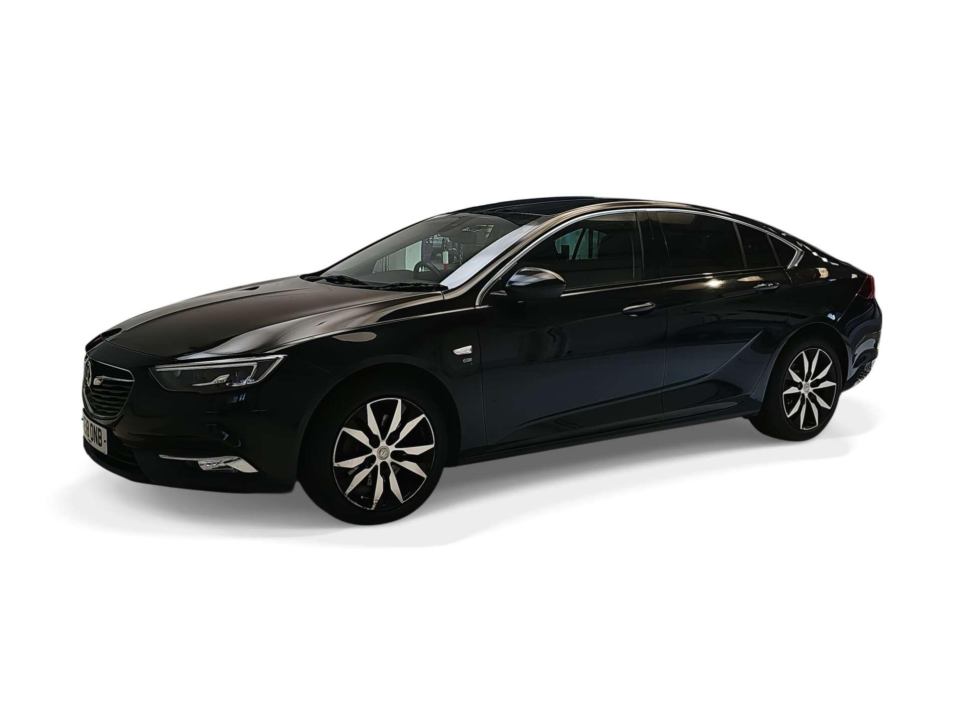 Vauxhall Insignia view 4