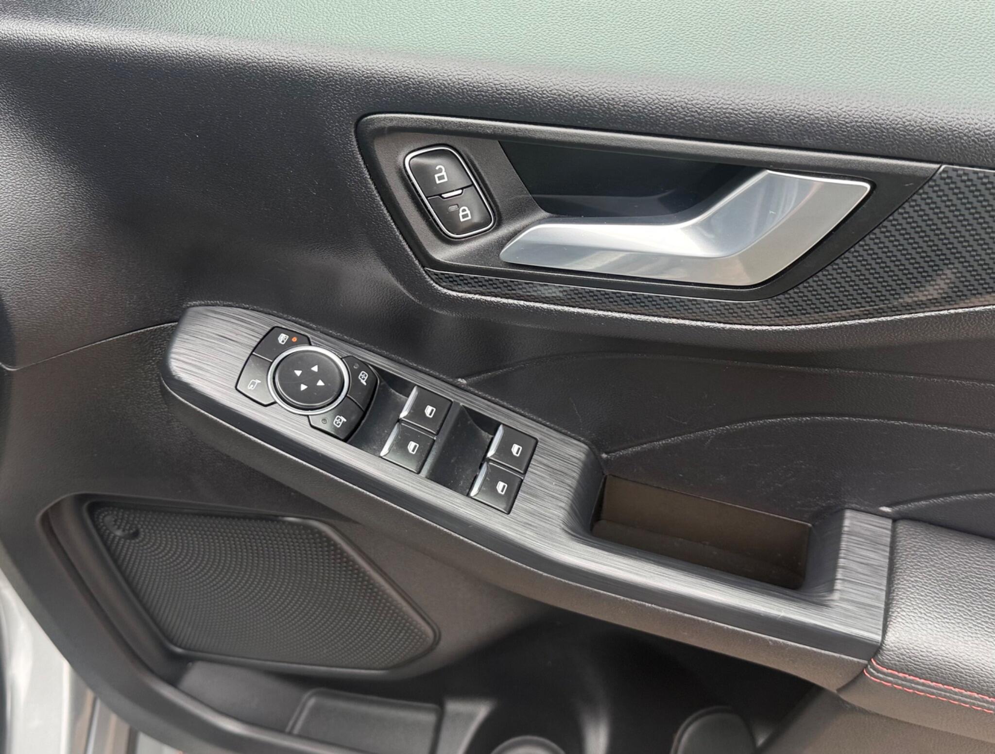 Ford Kuga view 24