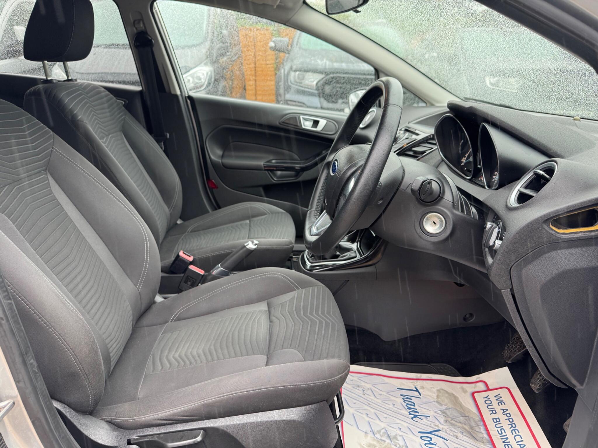 Ford Fiesta view 16
