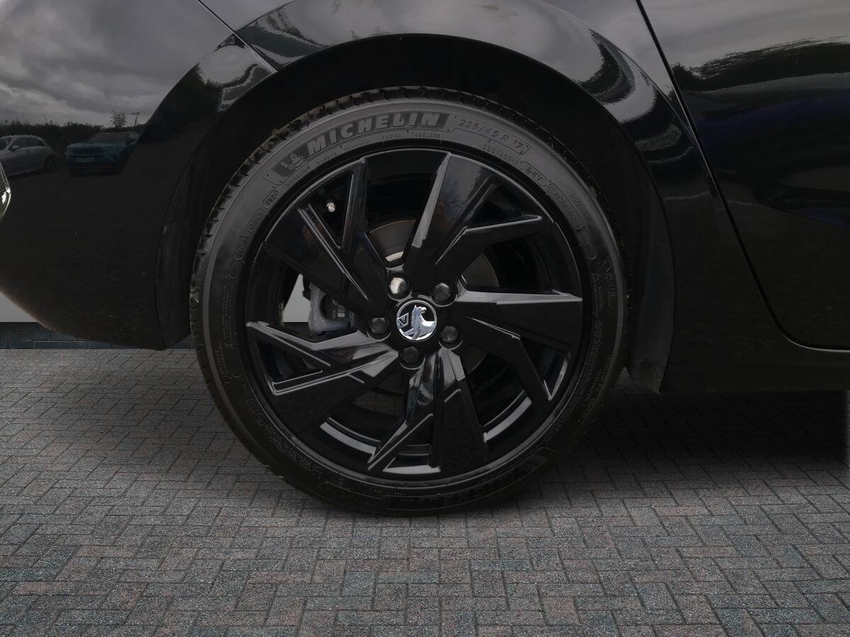 Vauxhall Astra view 12