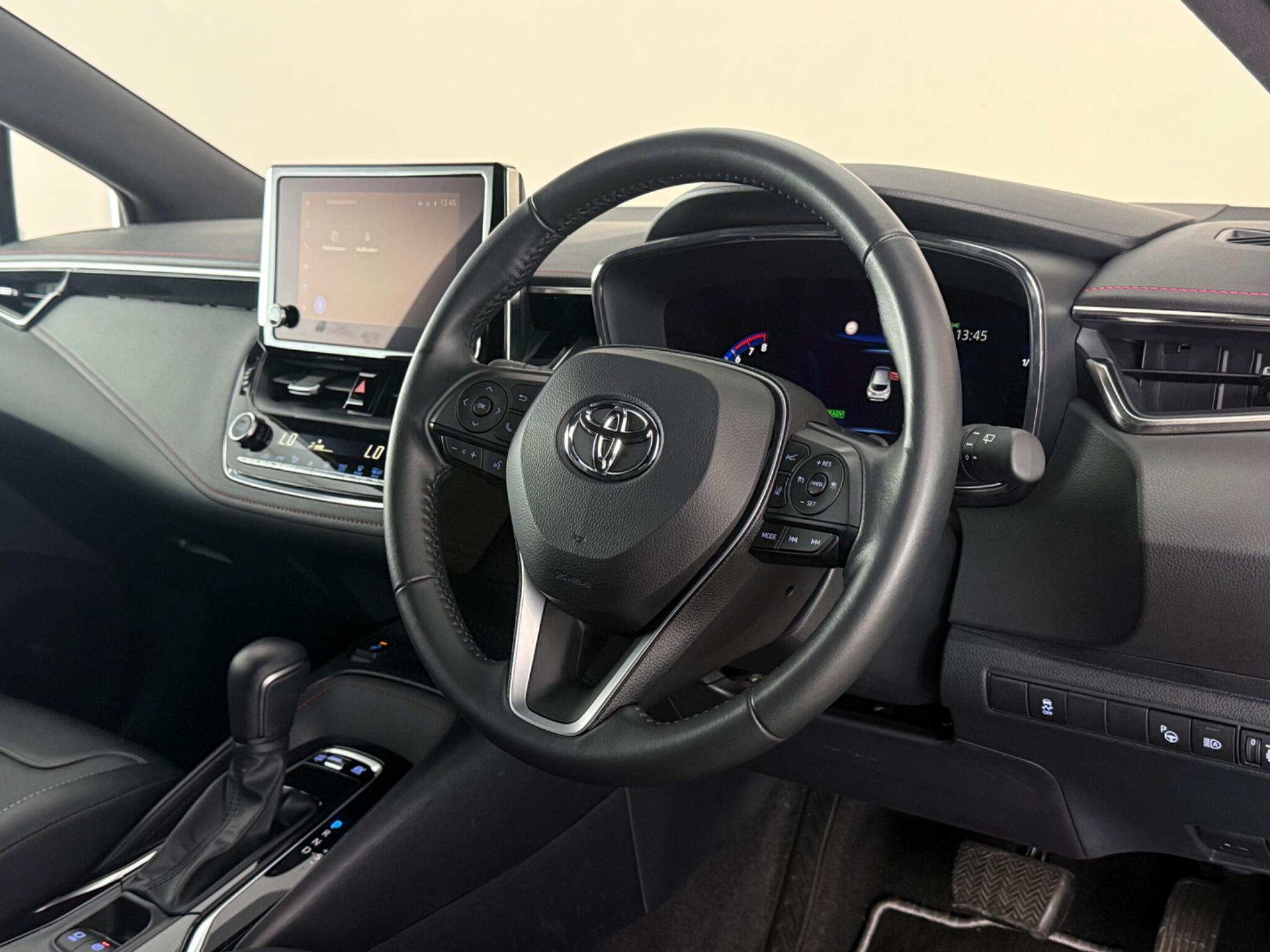 Toyota Corolla view 3