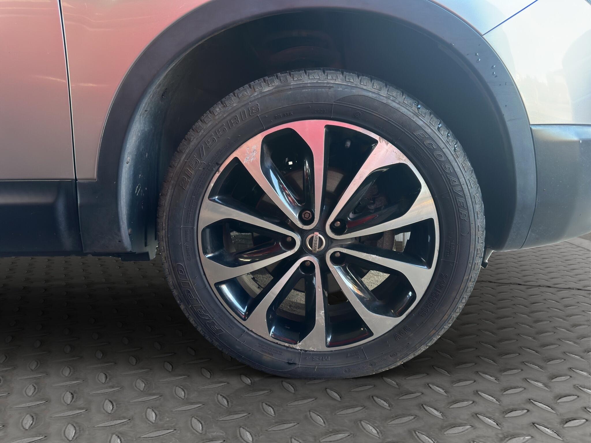 Nissan Qashqai view 25