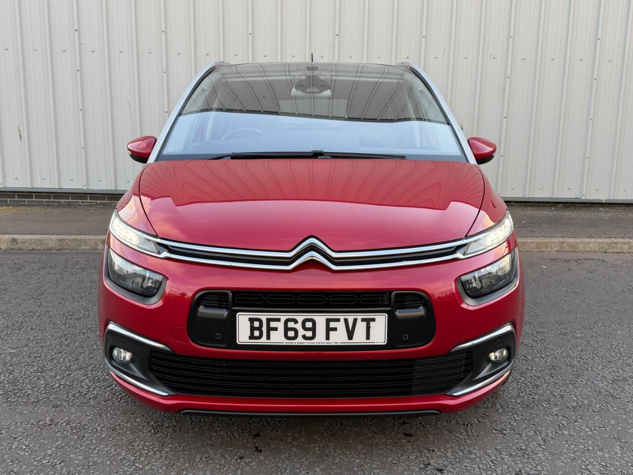 Citroen Grand C4 Spacetourer view 3