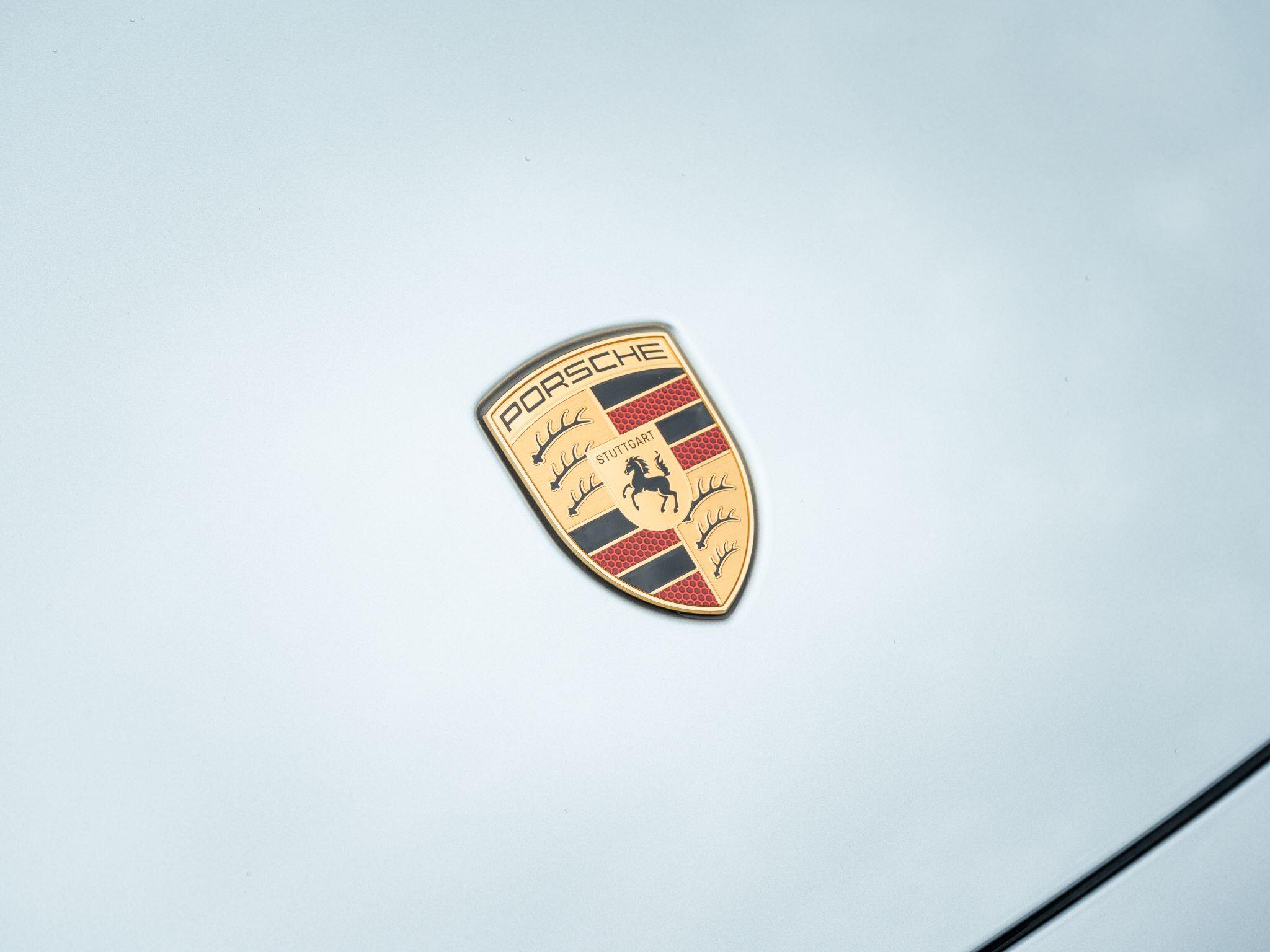 Porsche Taycan view 7