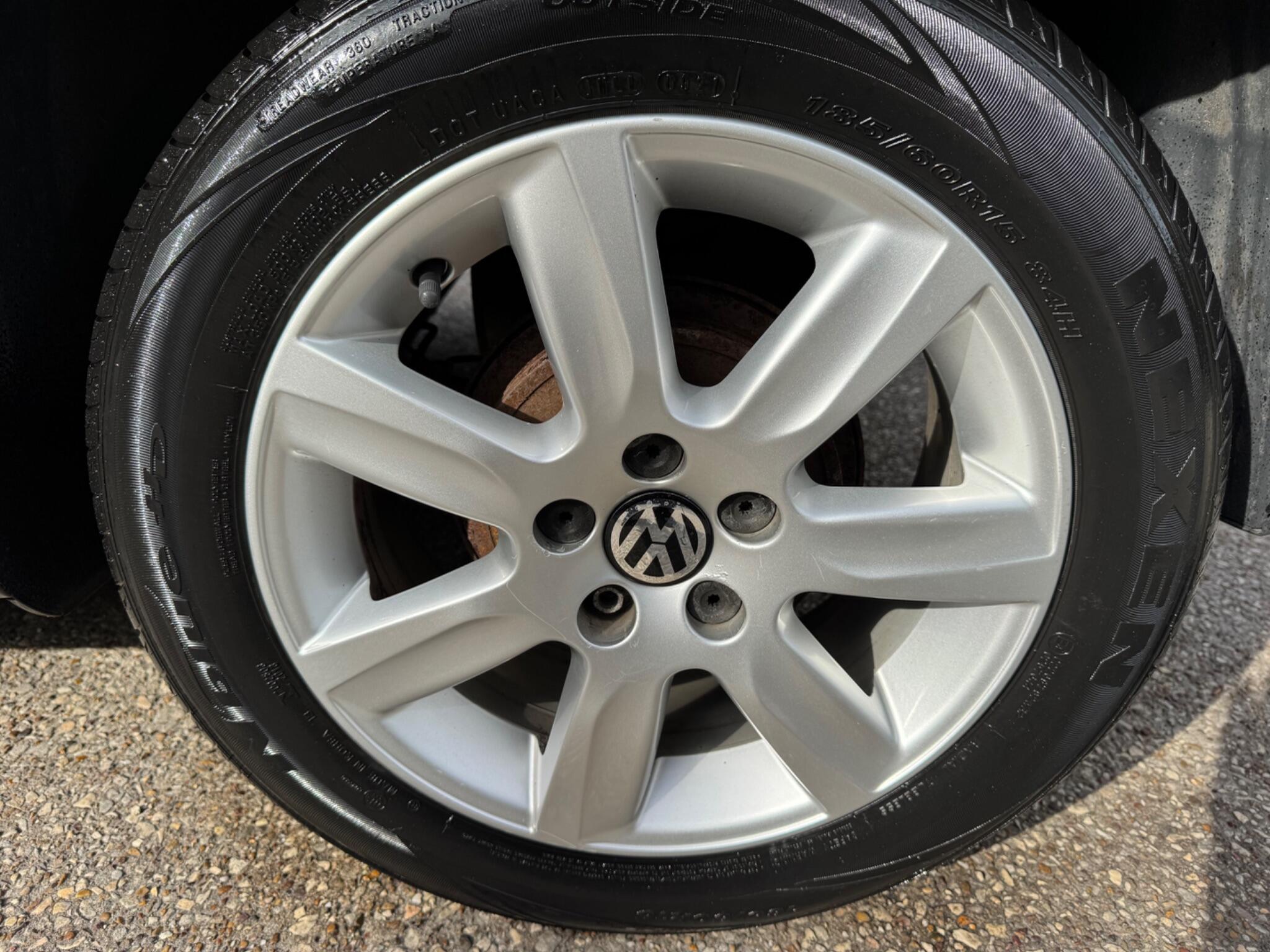 Volkswagen Polo view 22