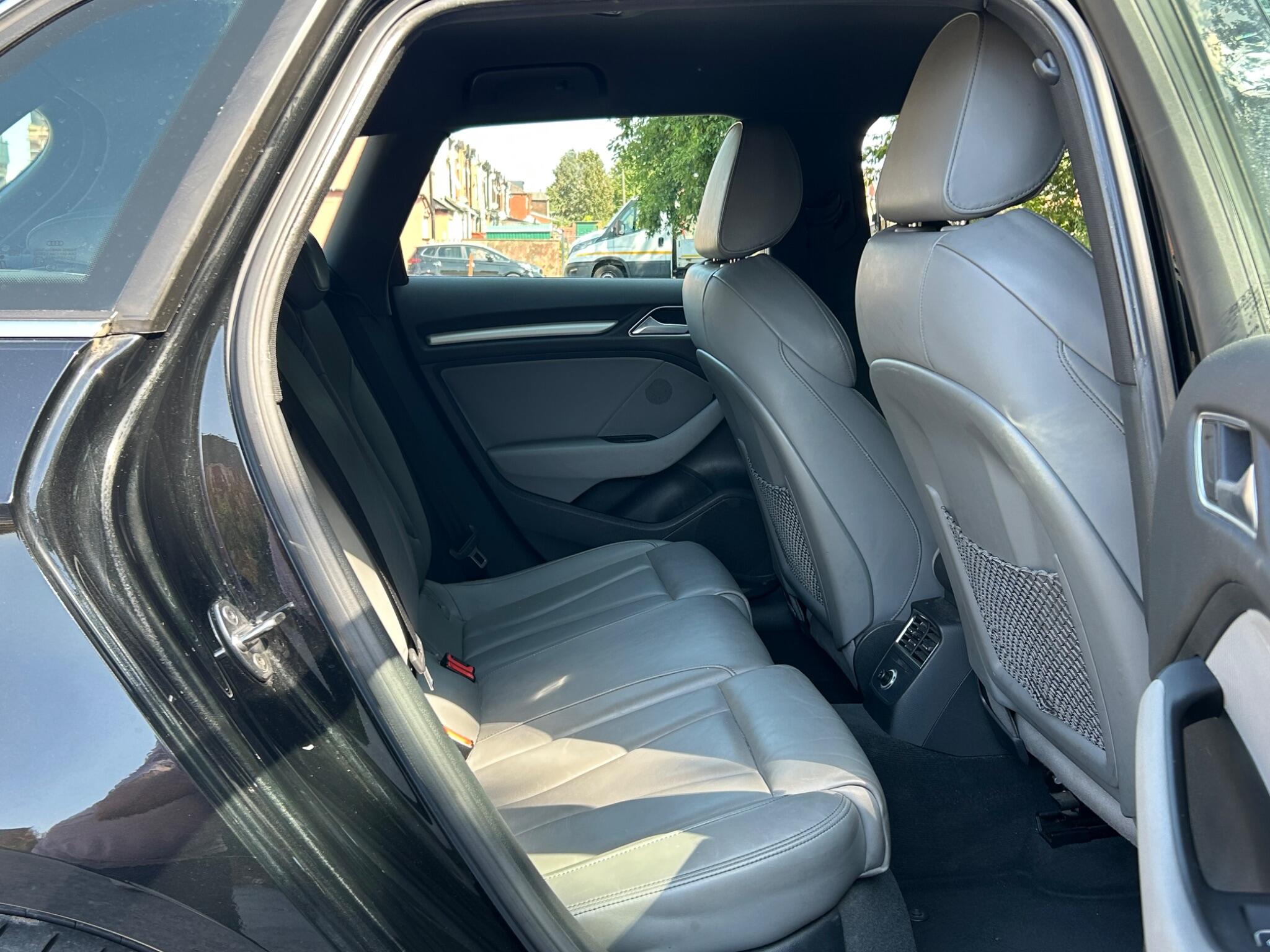 Audi A3 view 24