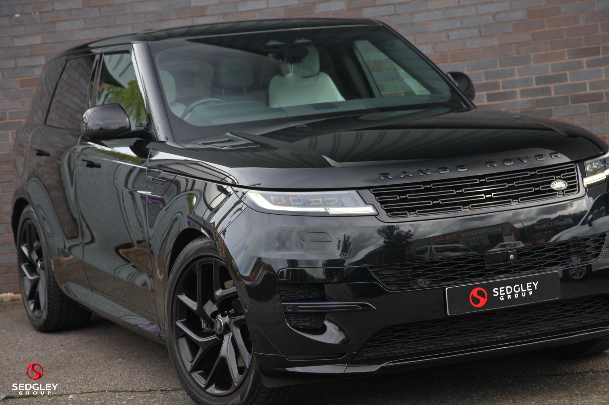 Land Rover Range Rover Sport view 5