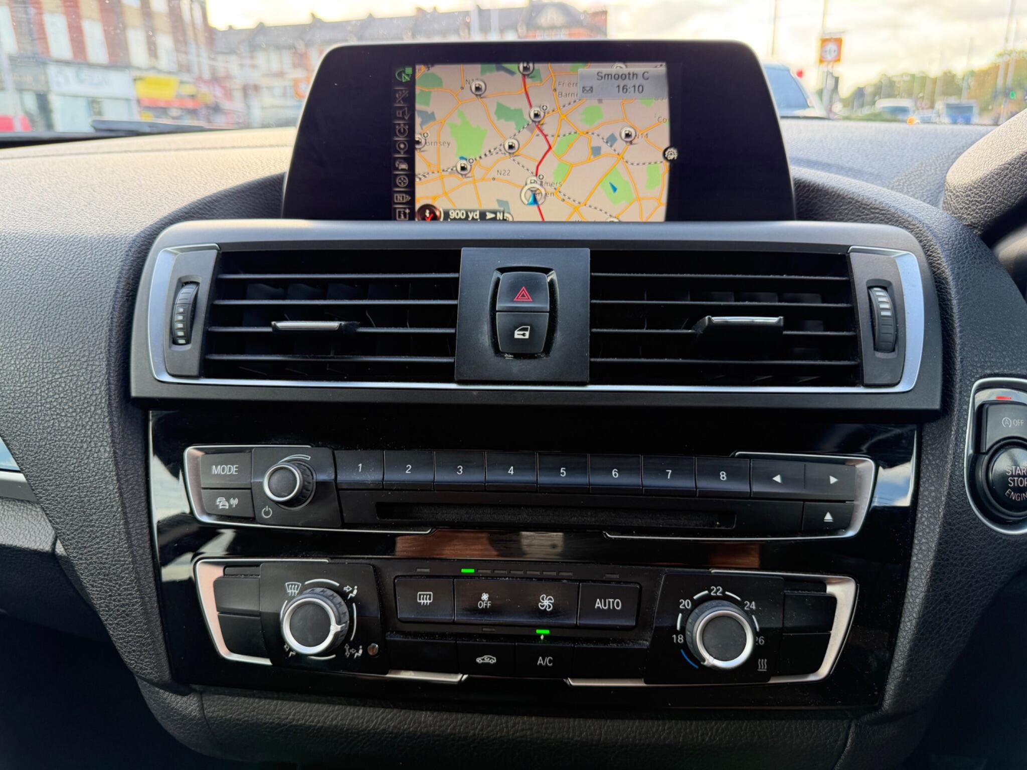 BMW 2 Series view 10