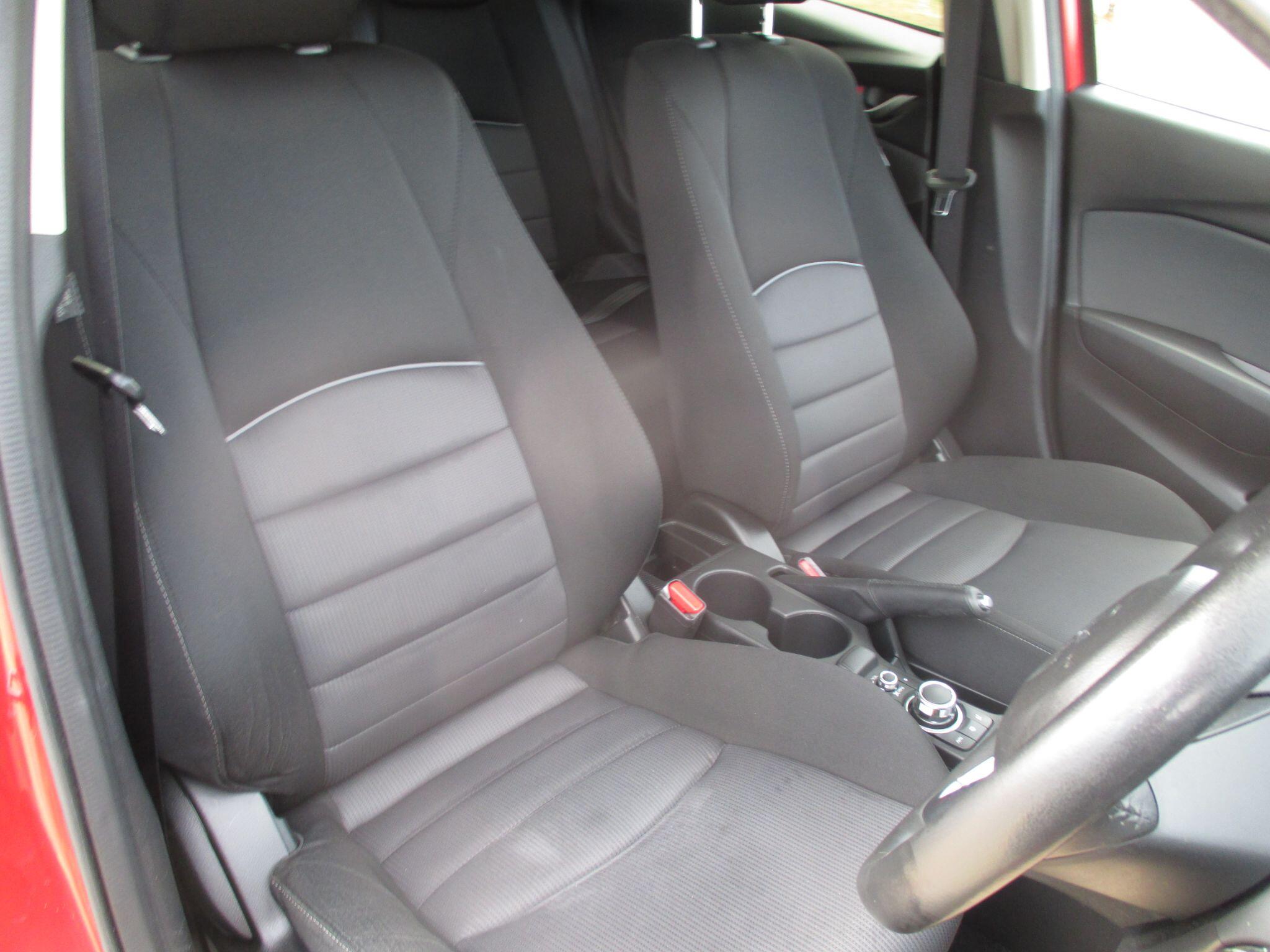 Mazda Skyactiv-G view 21