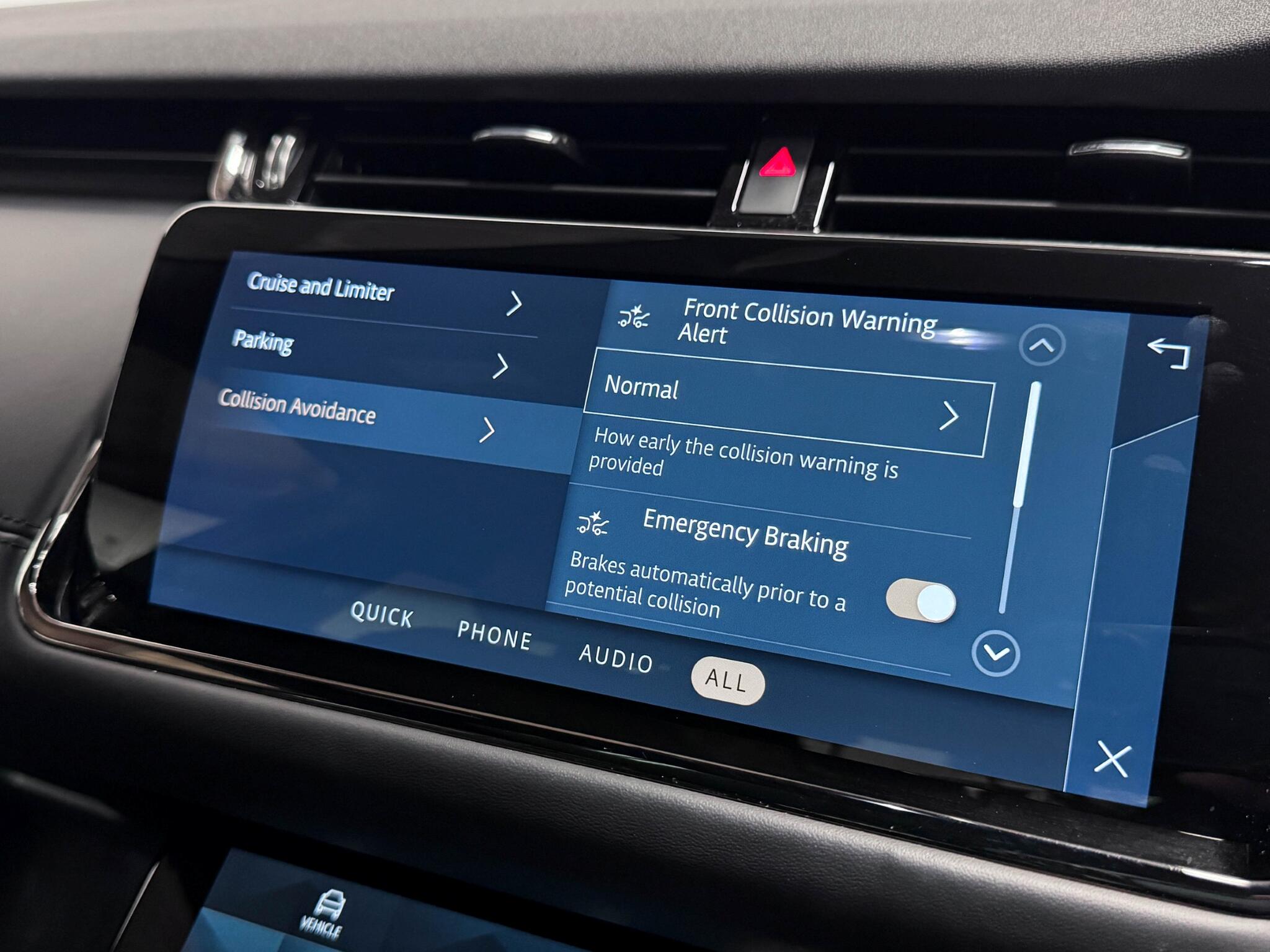 Land Rover Range Rover Evoque view 48