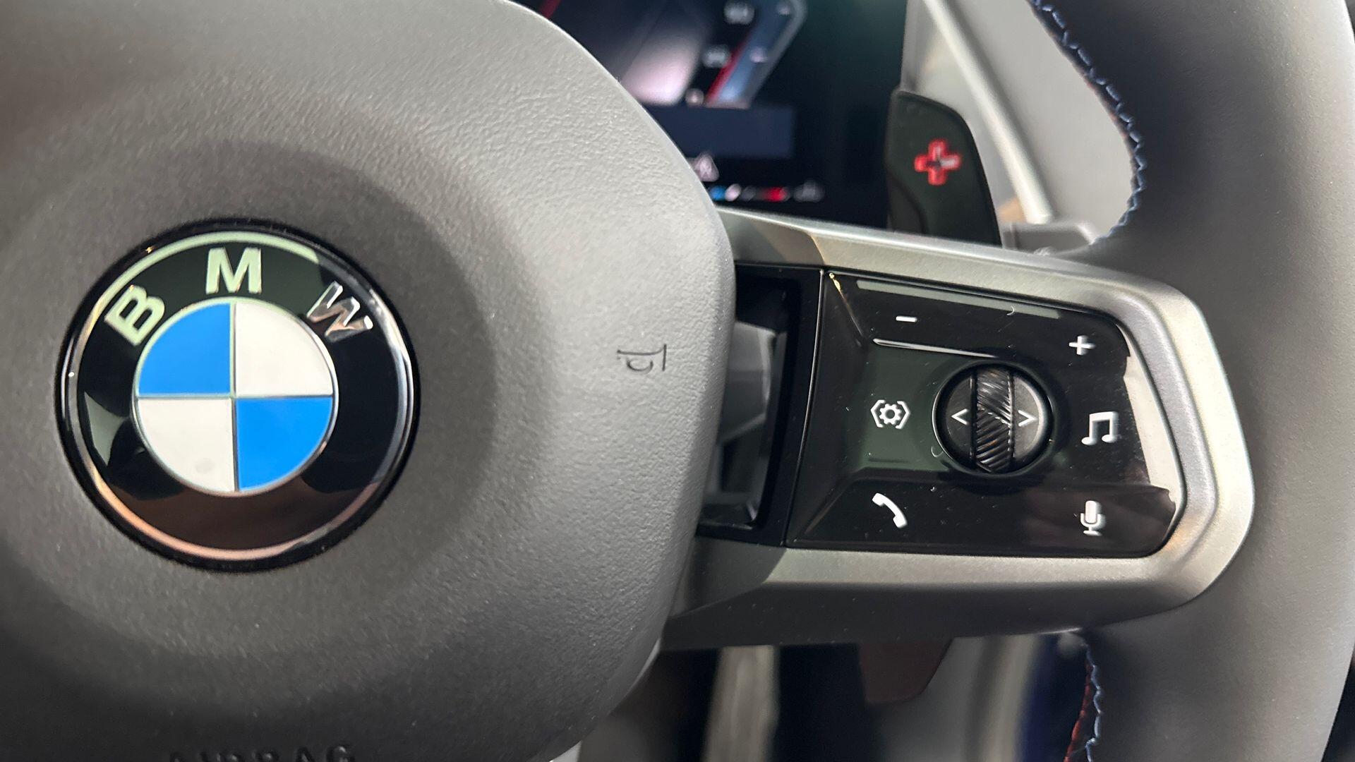 BMW X3 view 18