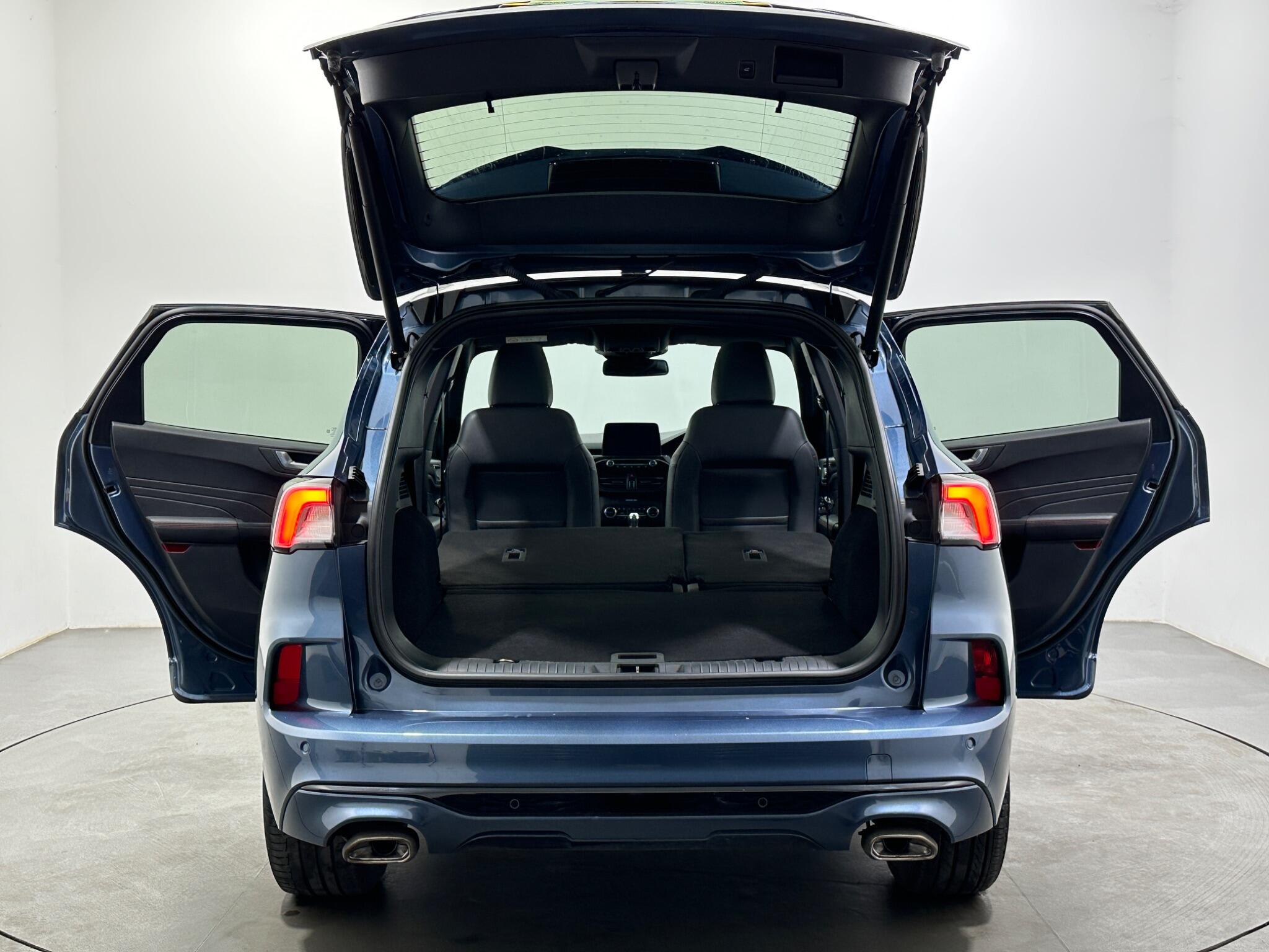 Ford Kuga view 43