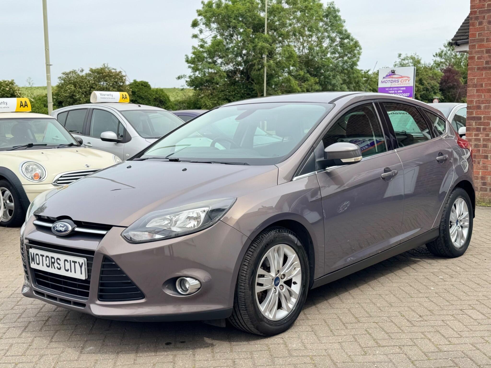 Ford Focus view 4