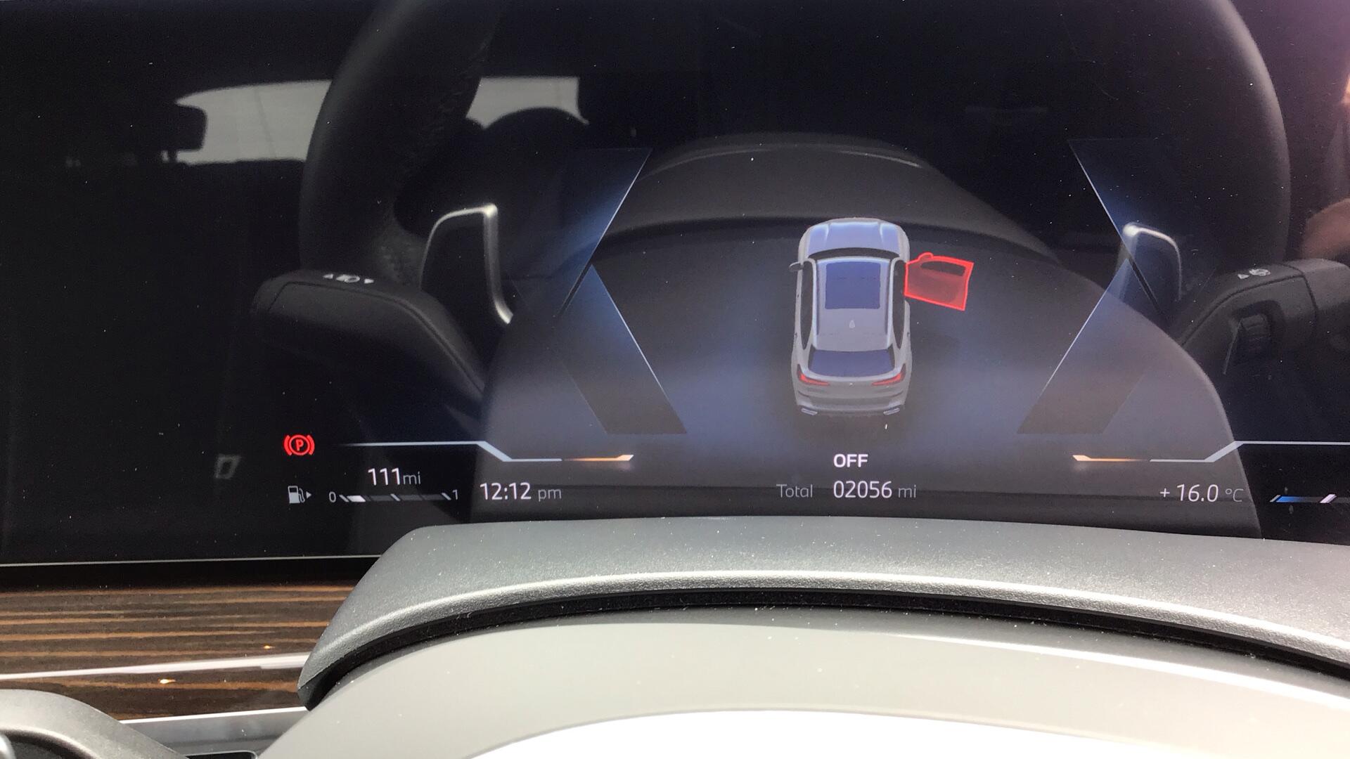 BMW X5 view 9