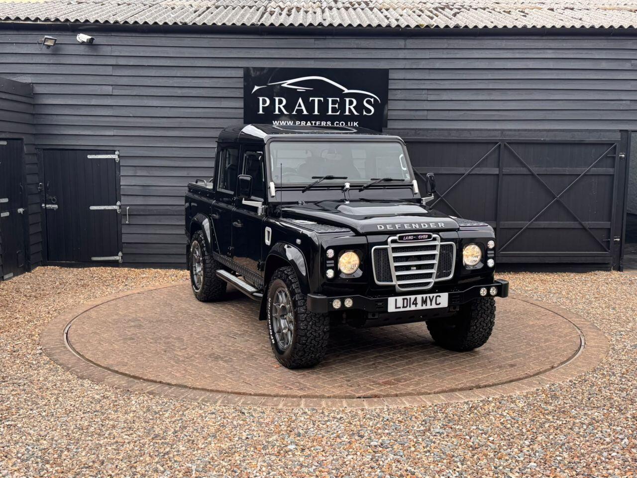 Land Rover Defender view 33