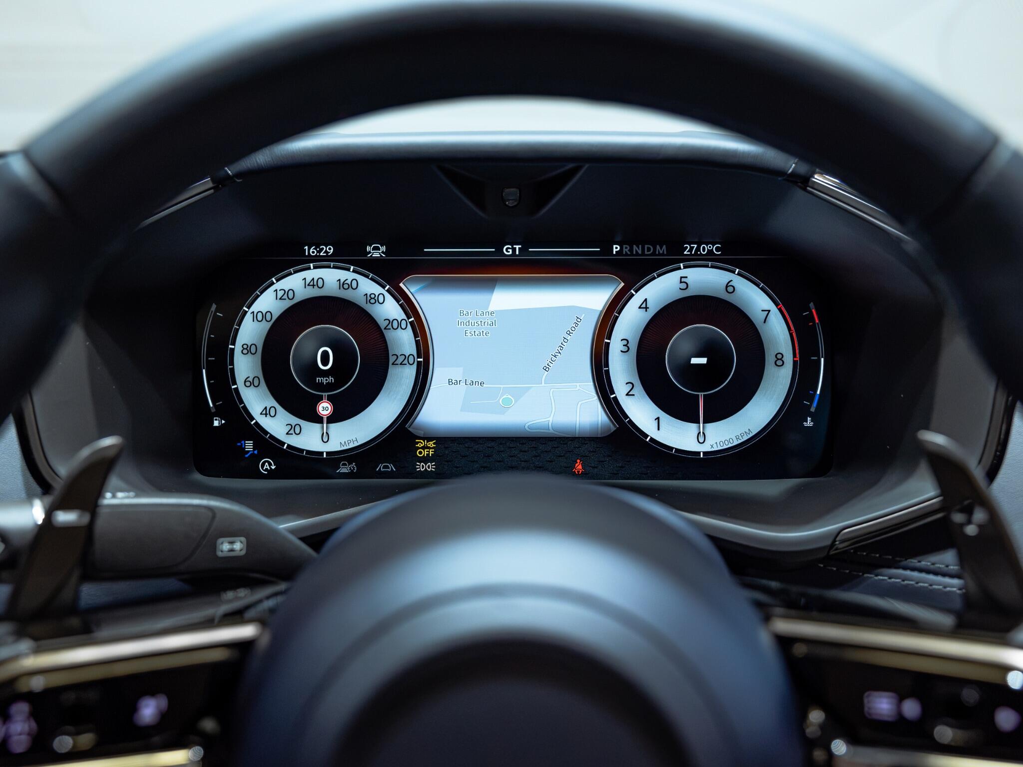 Aston Martin DBX view 18