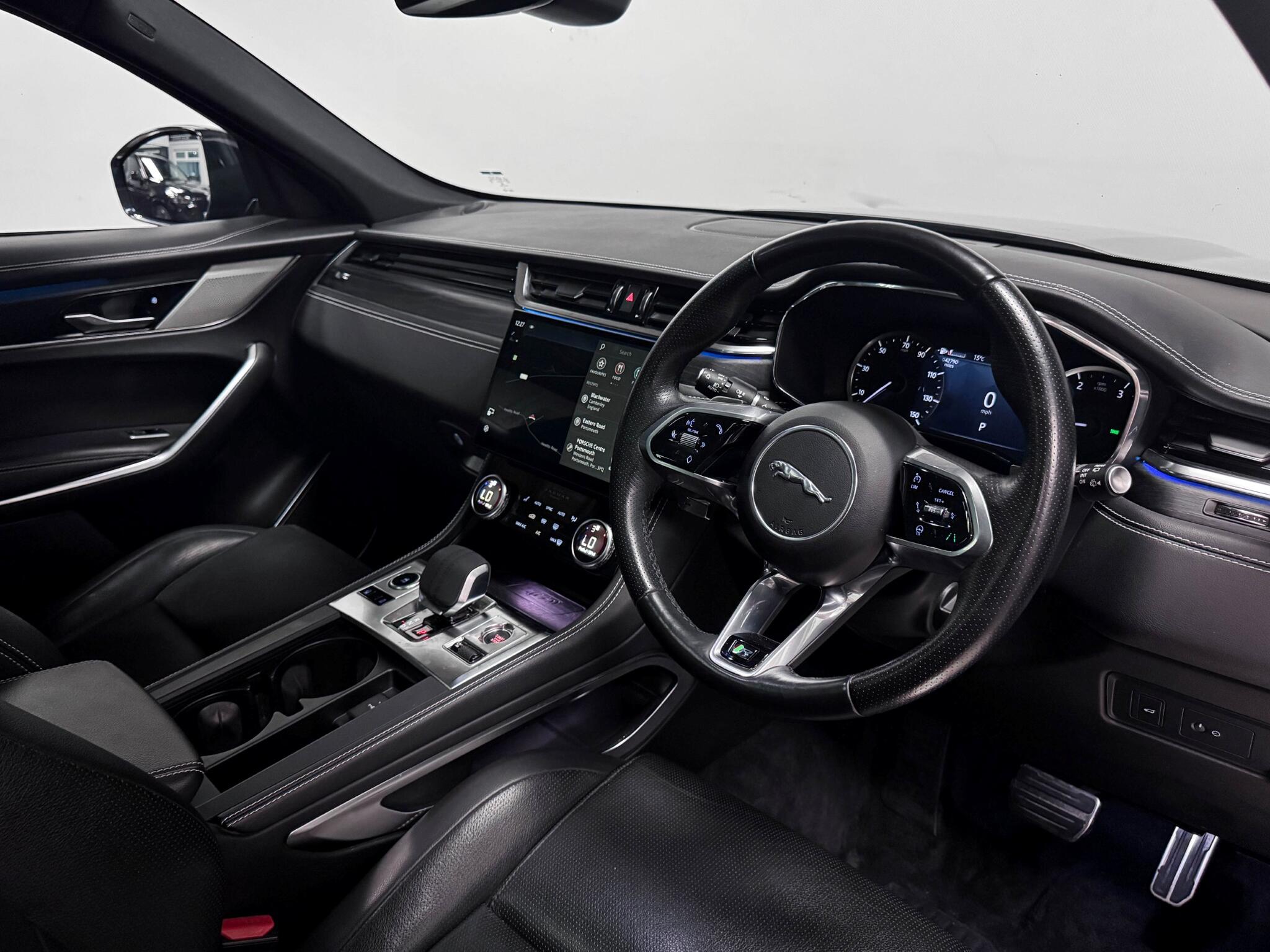 Jaguar F-Pace view 19