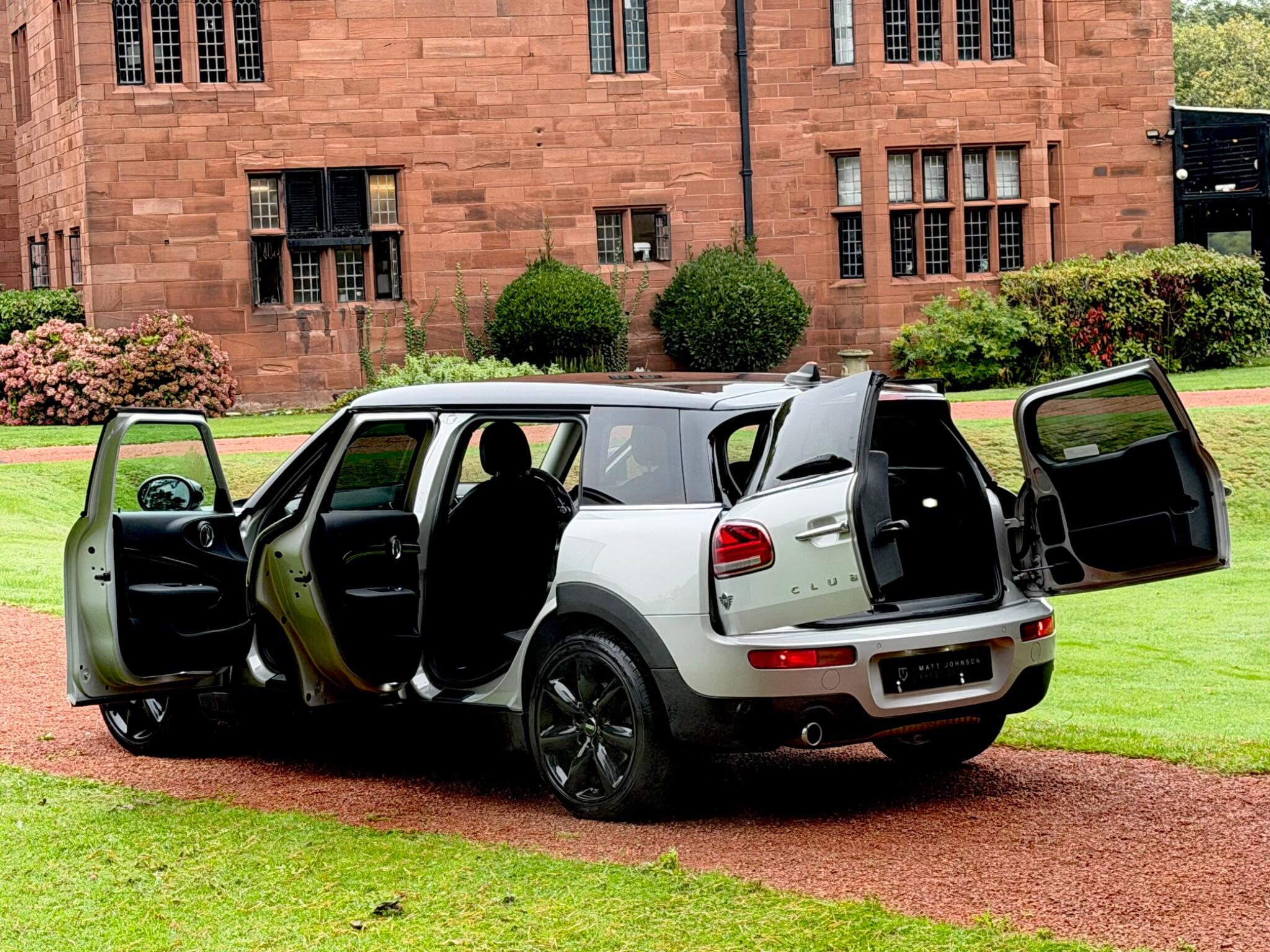 Mini Clubman view 17
