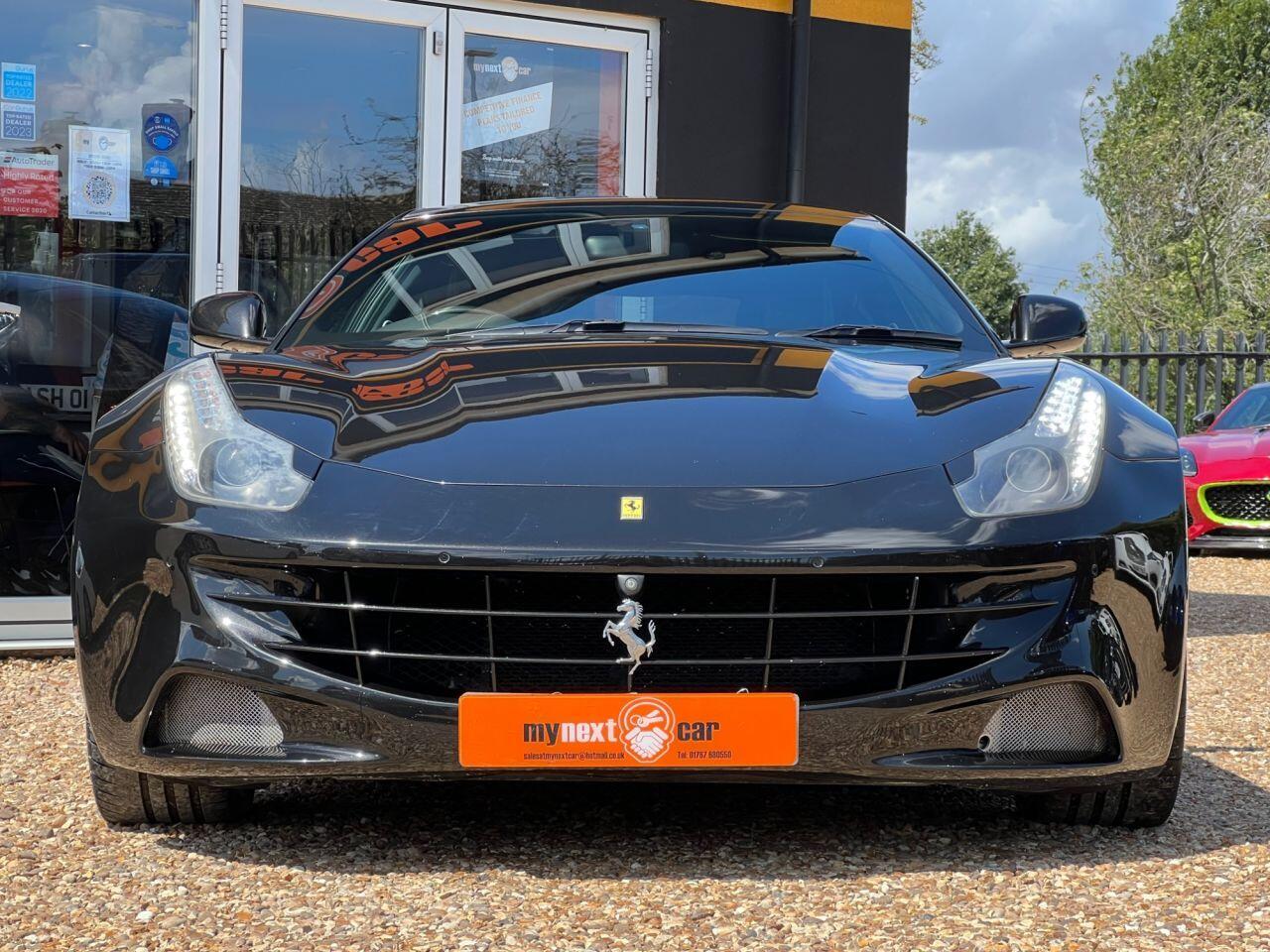 Ferrari FF view 2