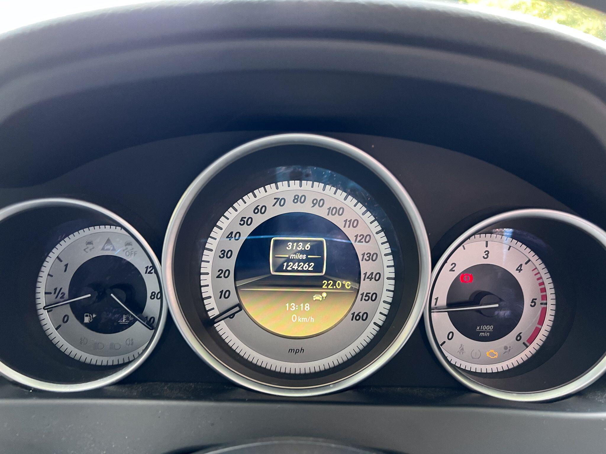 Mercedes-Benz C-Class view 10