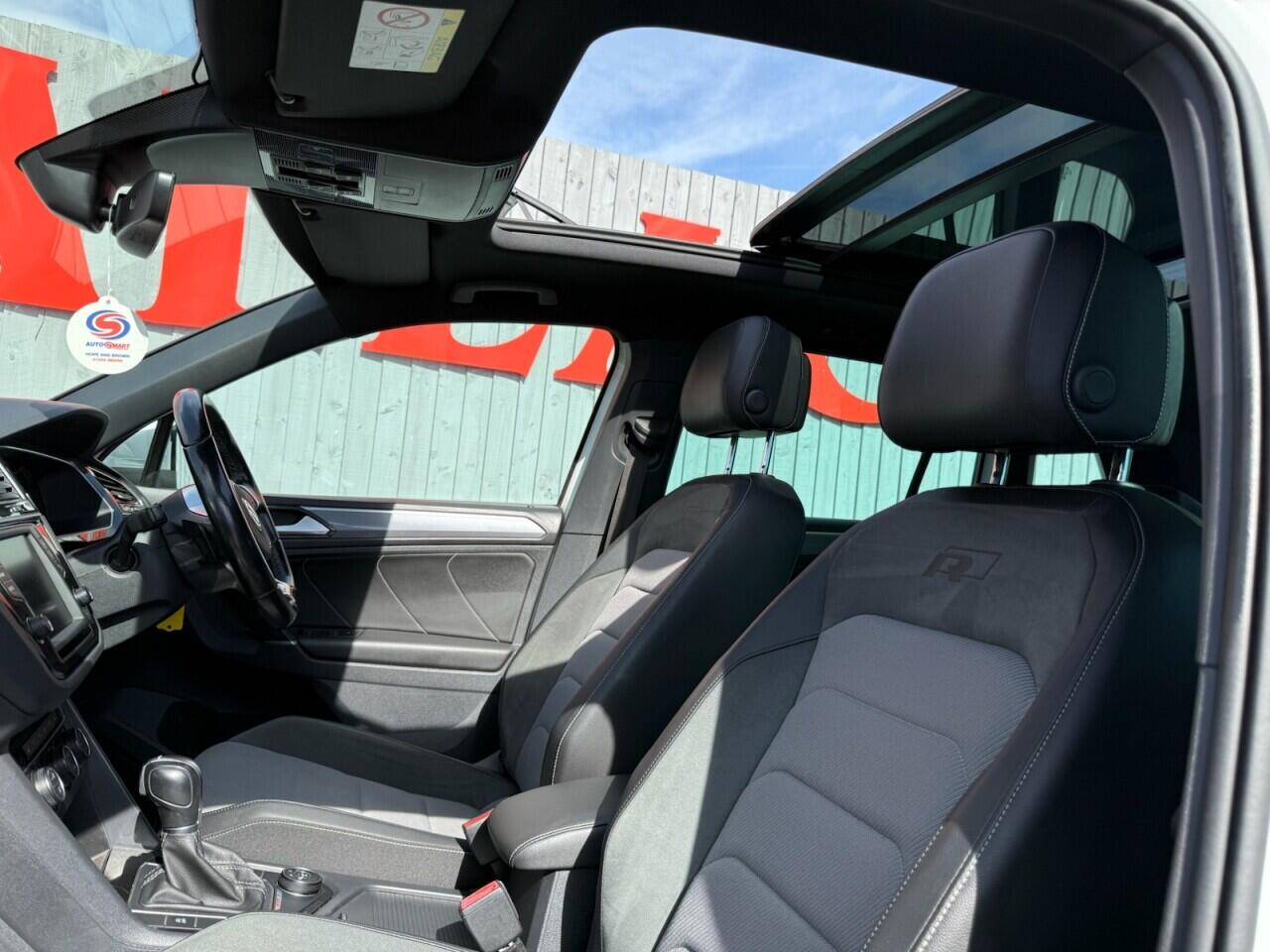 Volkswagen Tiguan view 26