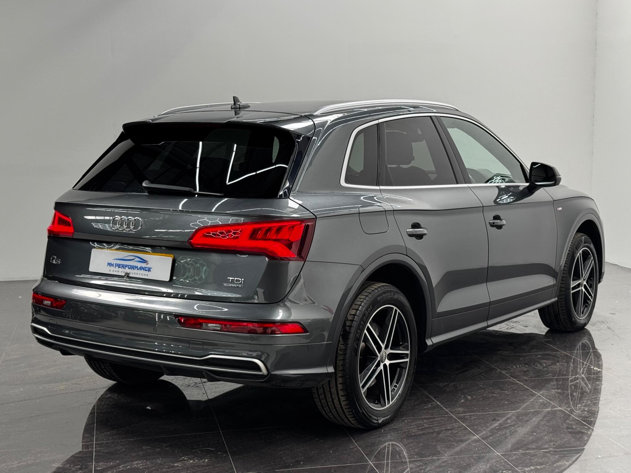 Audi Q5 view 59