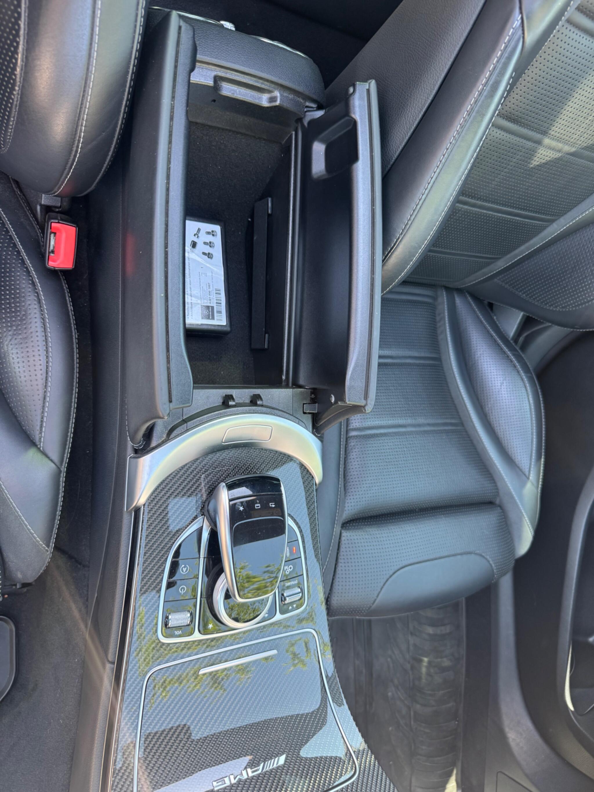 Mercedes-Benz C-Class view 61
