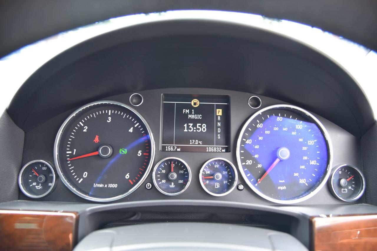 Volkswagen Touareg view 27