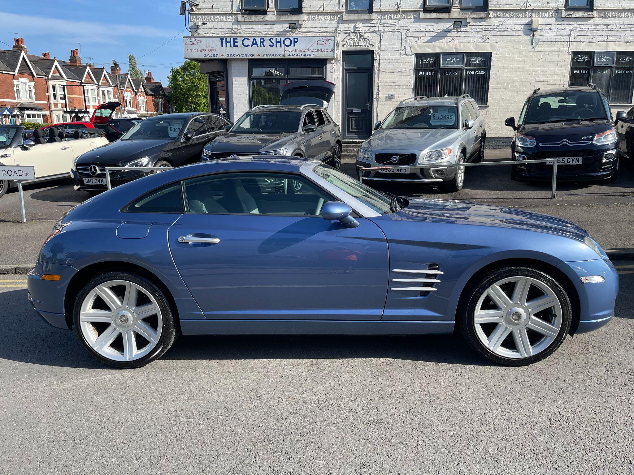 Chrysler Crossfire view 8