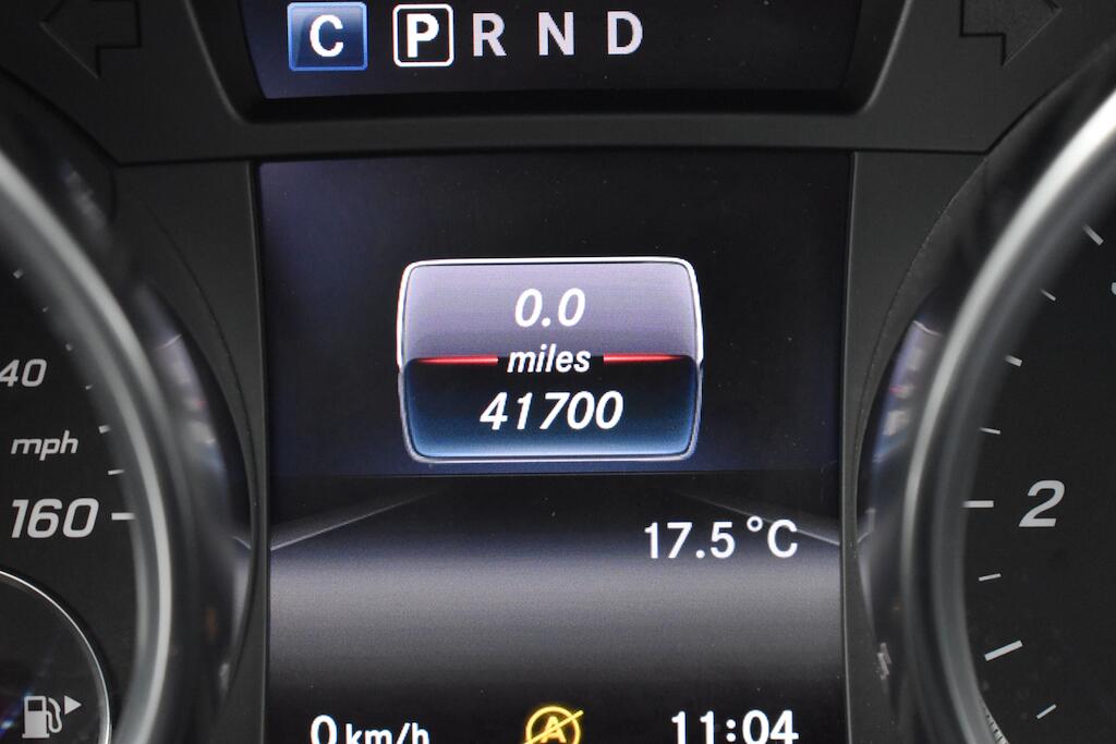Mercedes-Benz SLC view 11
