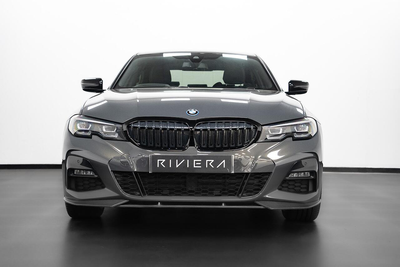 BMW 3 Series view 33