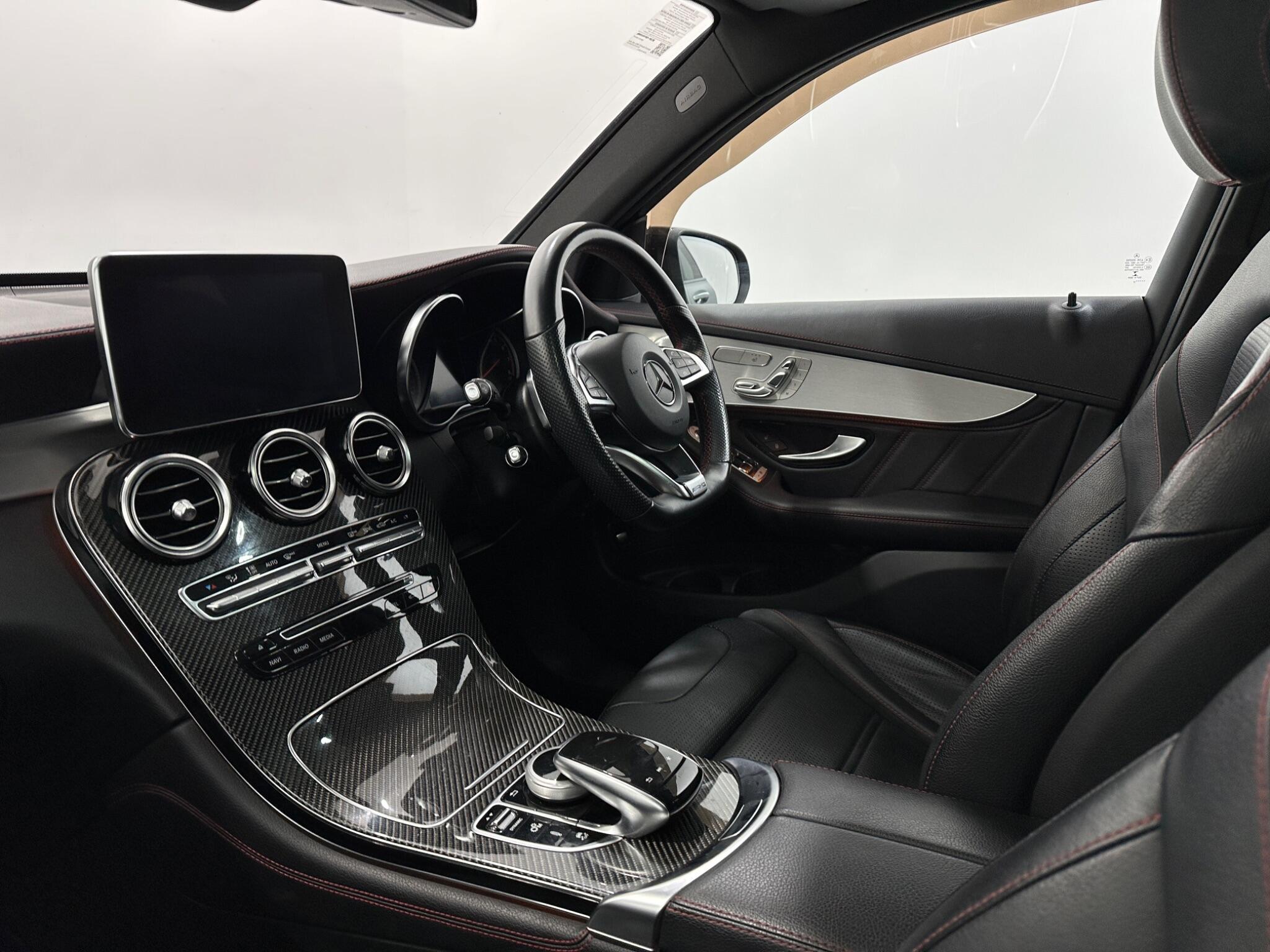Mercedes-Benz GLC view 32