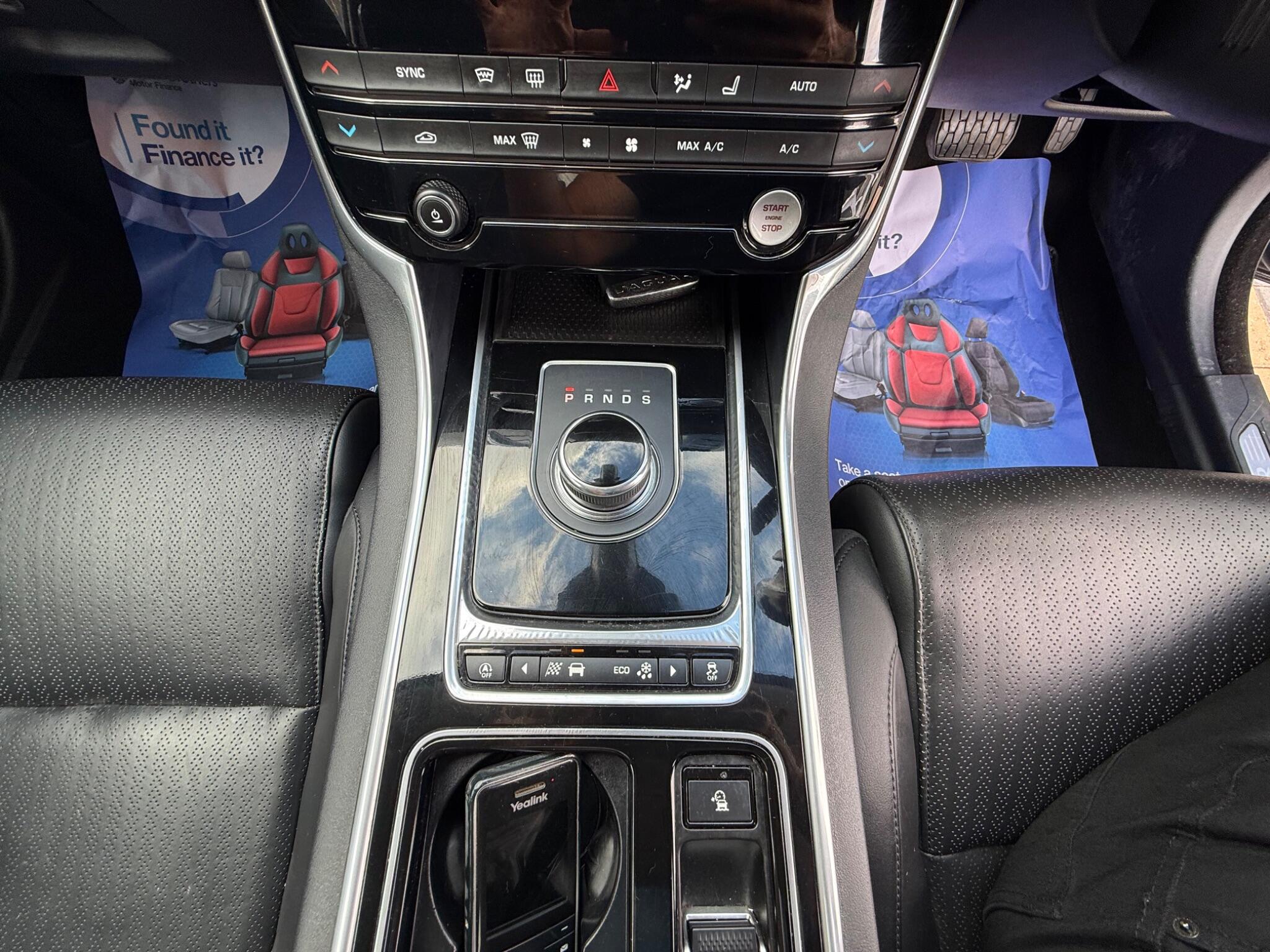 Jaguar Xe view 36