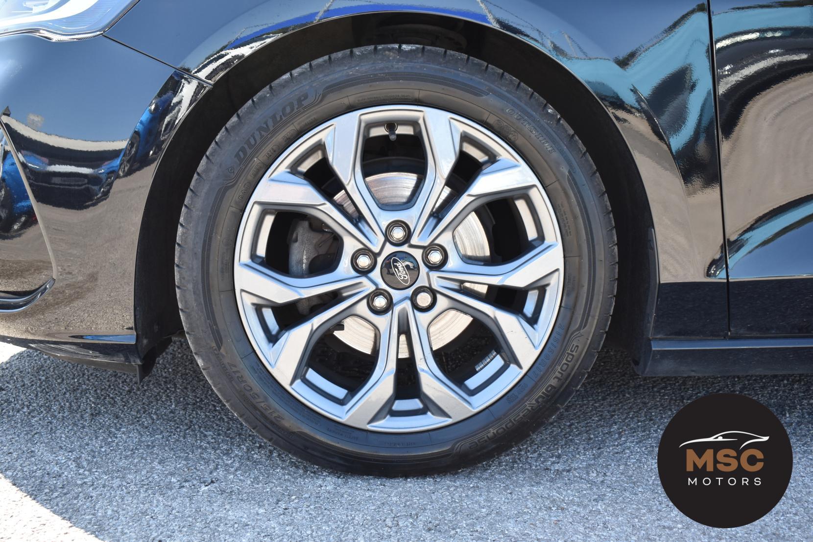 Ford Focus view 28