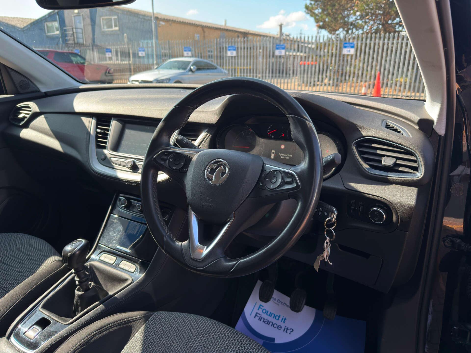 Vauxhall Grandland X view 19