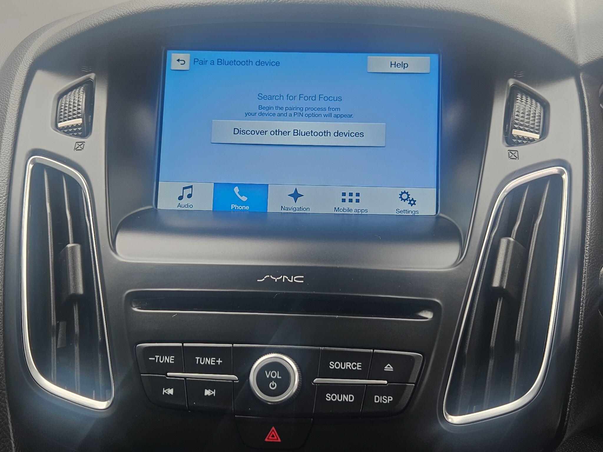 2017 Ford Focus image 29