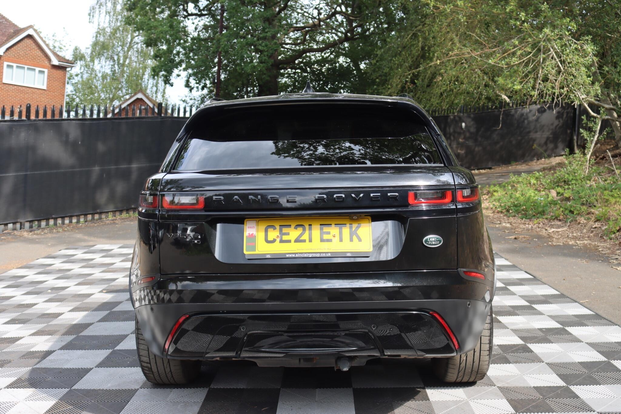 Land Rover Range Rover Velar view 24